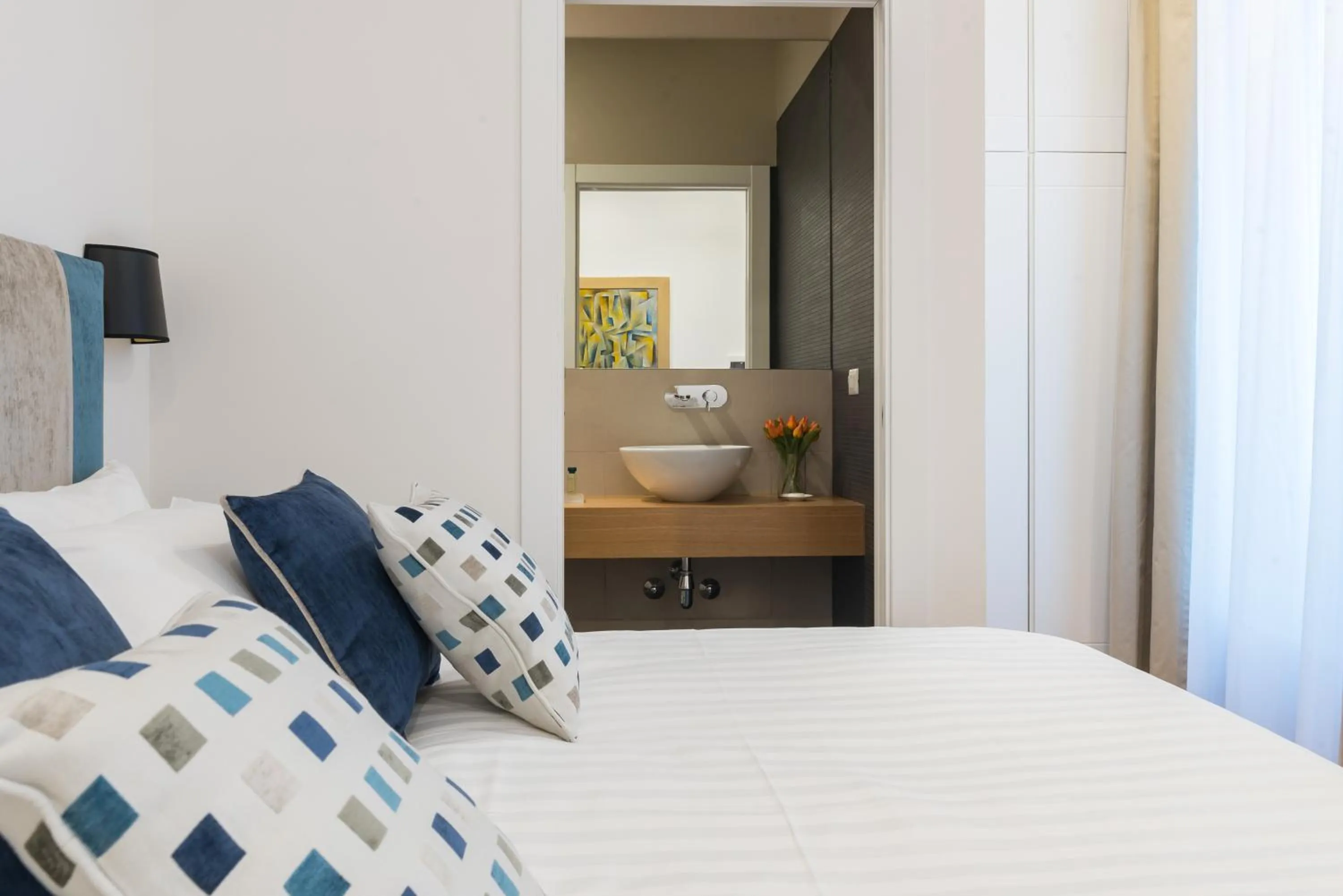 Bedroom, Bed in 900 Piazza del Popolo