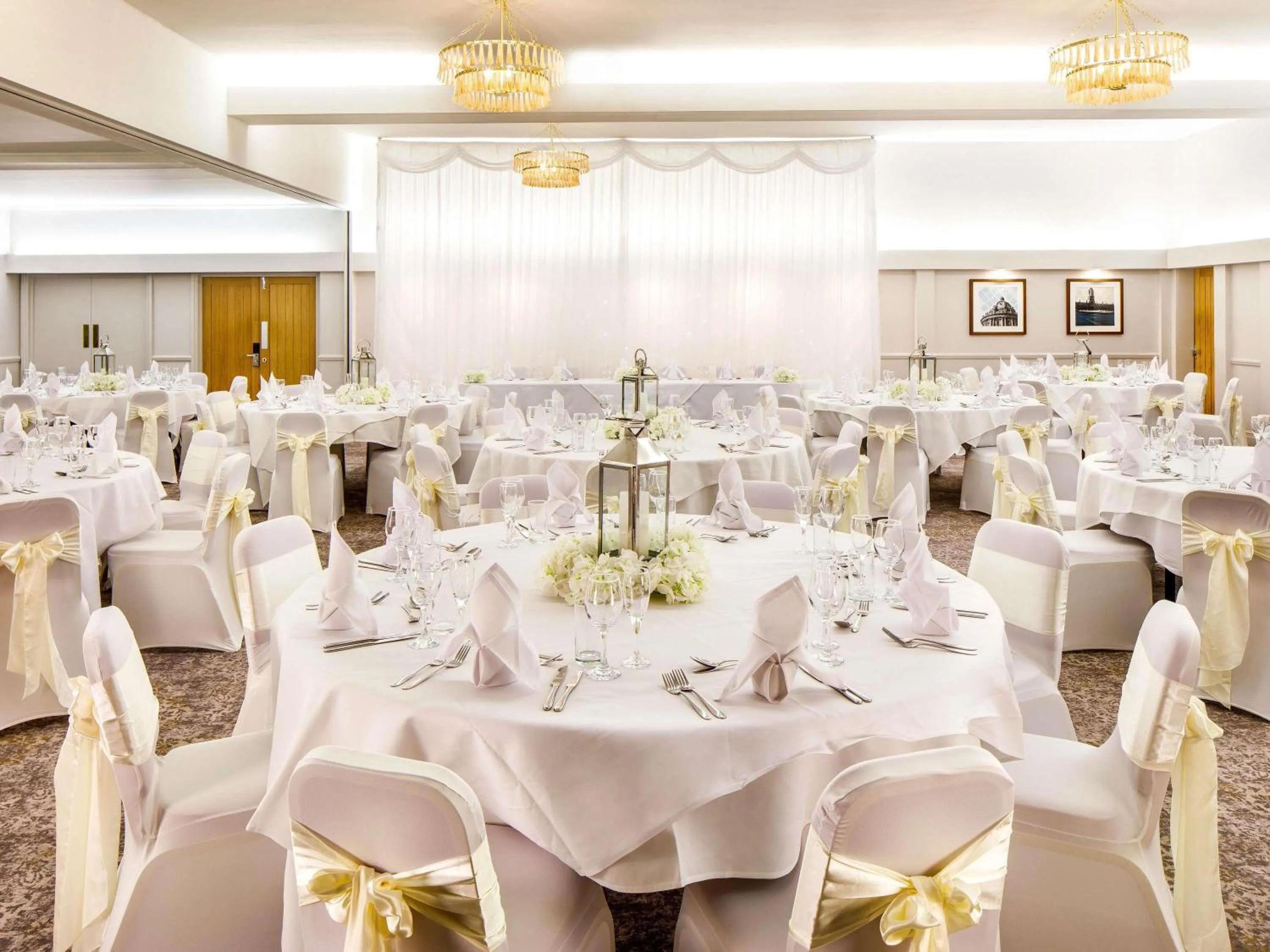 Meeting/conference room in Mercure Oxford Hawkwell House Hotel