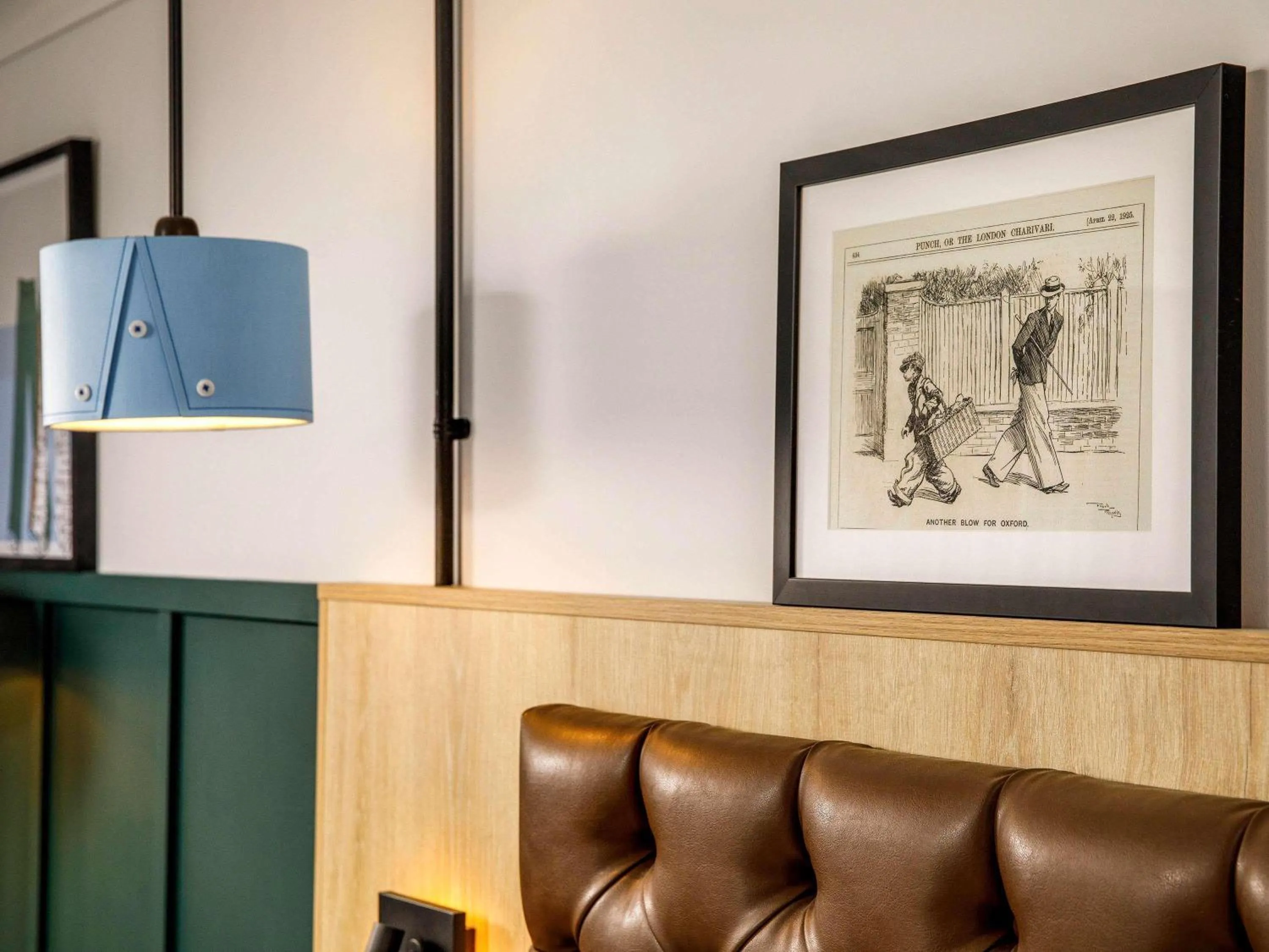 Bedroom in Mercure Oxford Hawkwell House Hotel