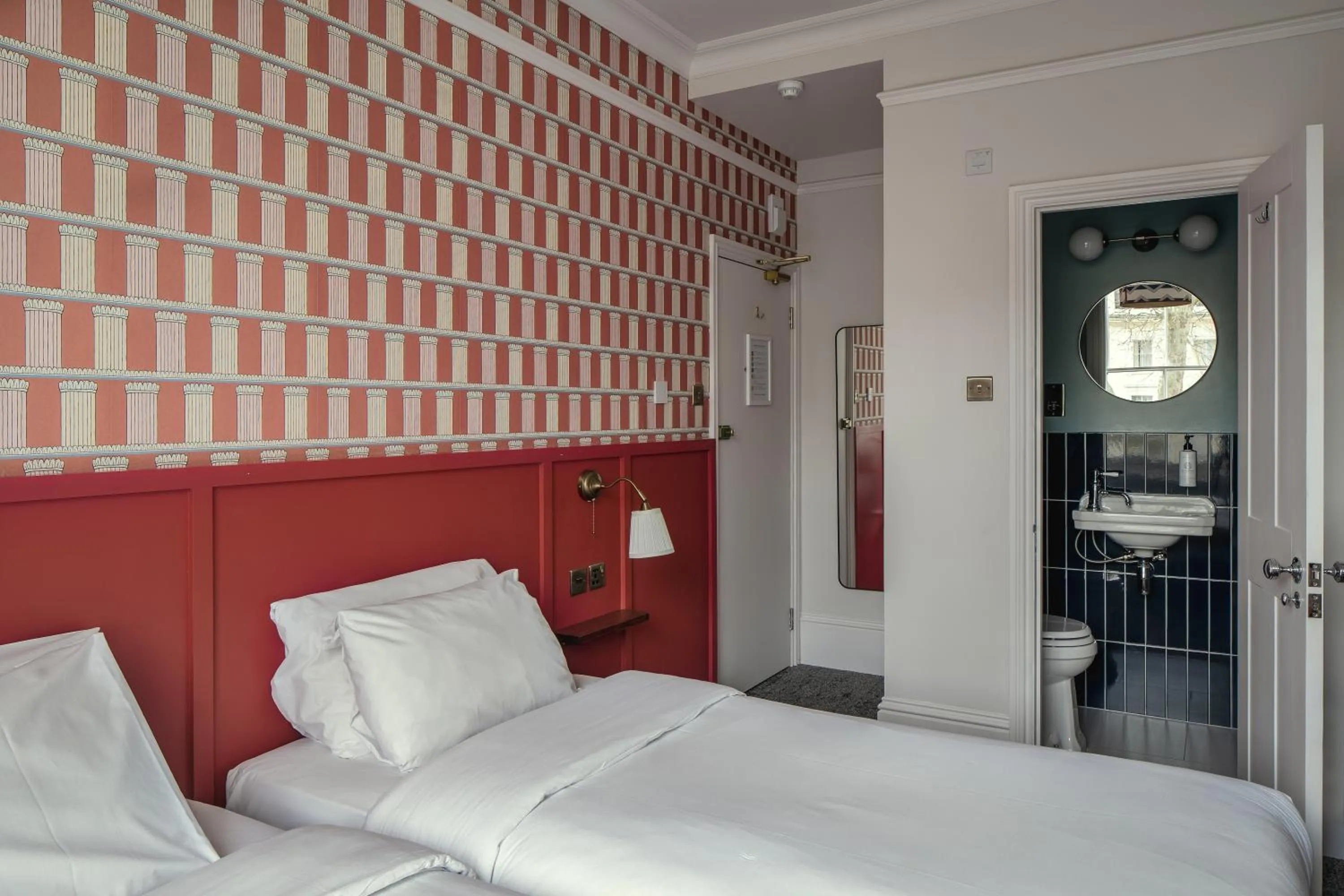 Bathroom, Bed in St. David's Hotels Paddington