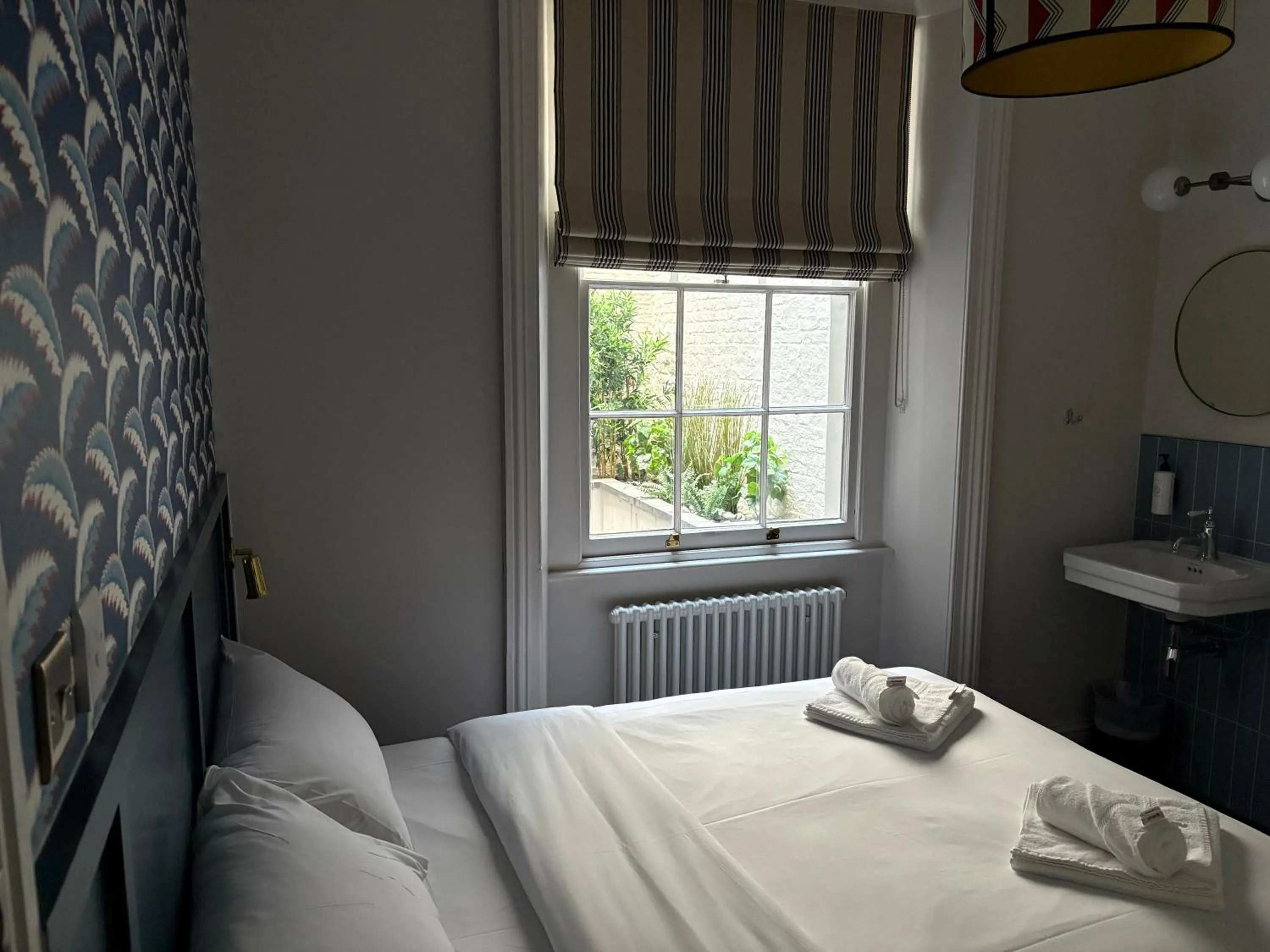 Bed in St. David's Hotels Paddington