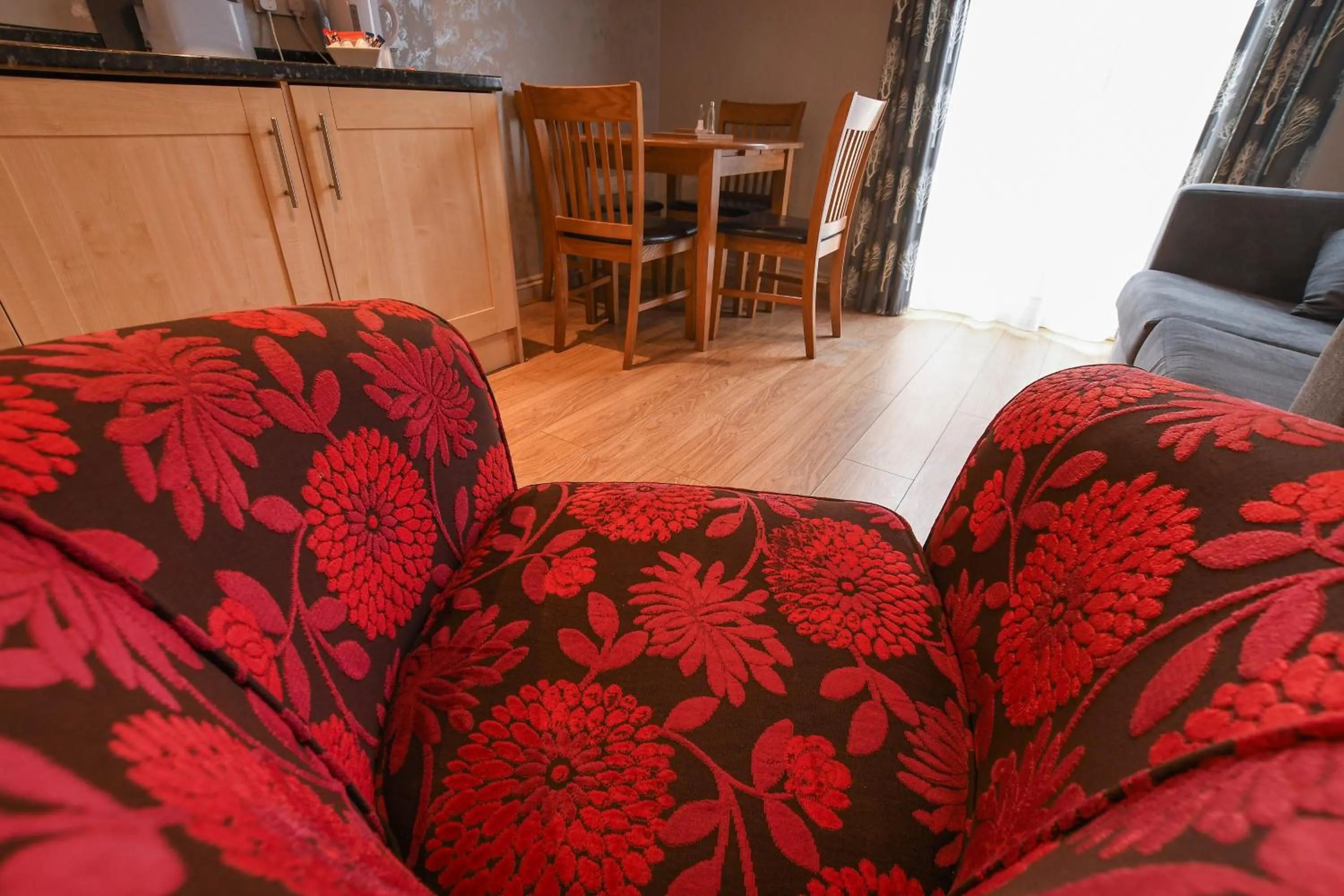 Dining area in The Queens Hotel & Victoria Cloisters Apartments