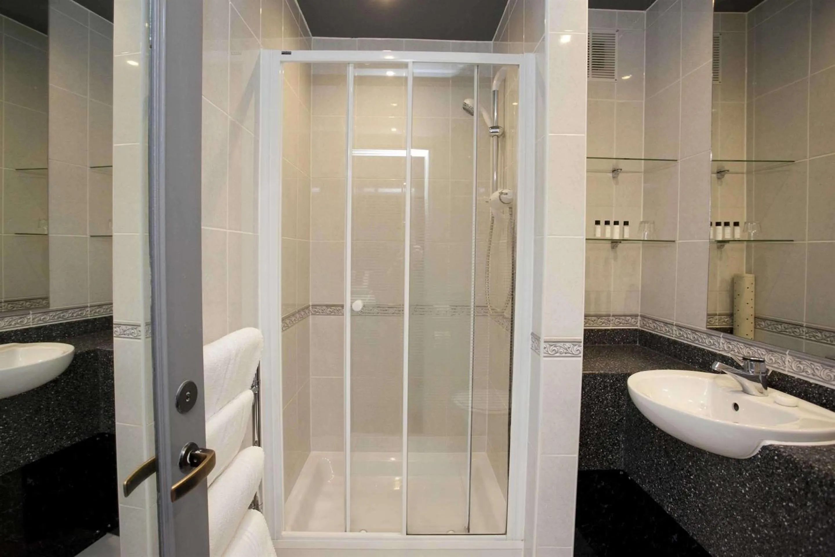 Bathroom in St James Hotel; BW Premier Collection