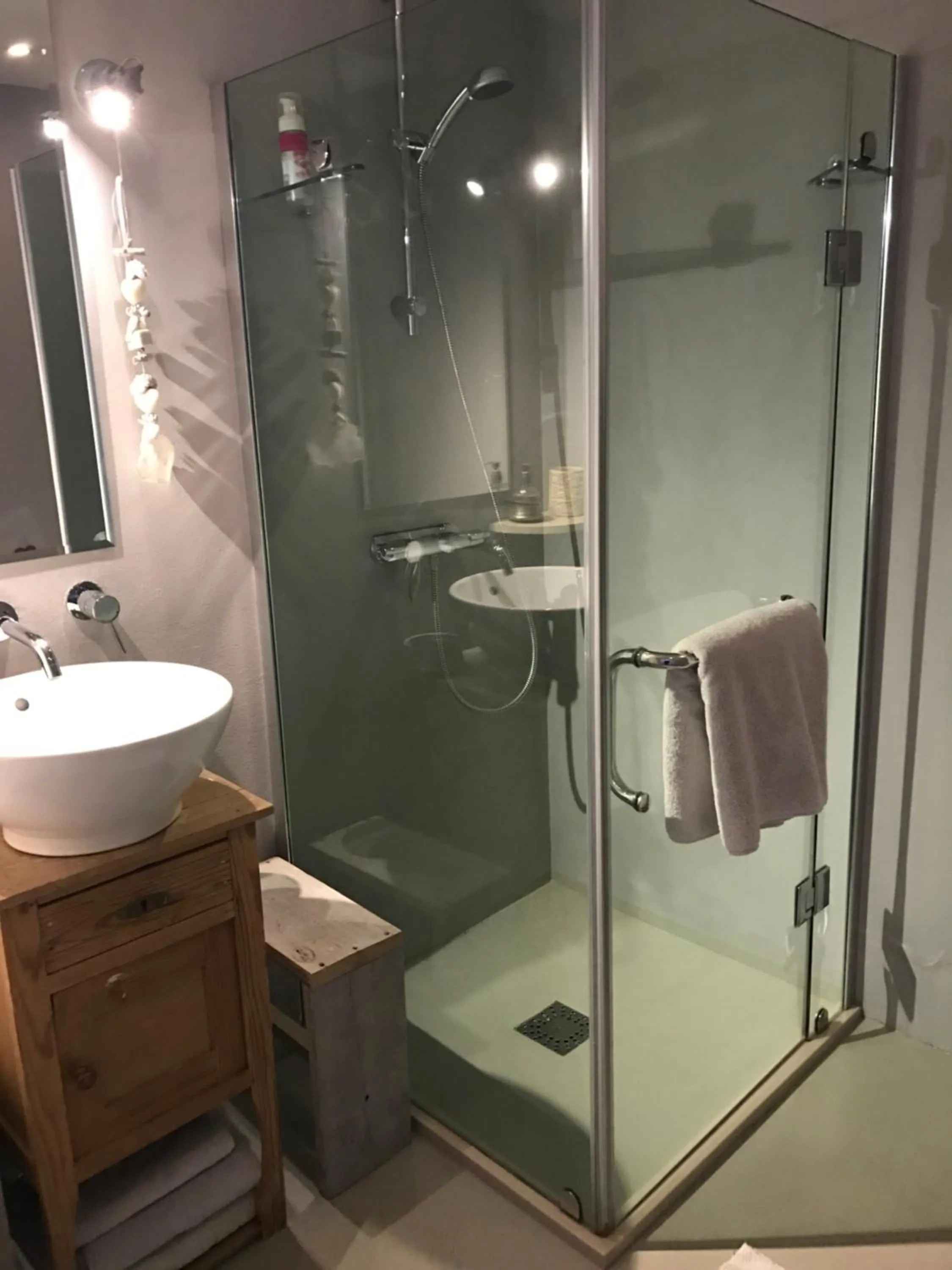 Bathroom in Het Huisje Breda