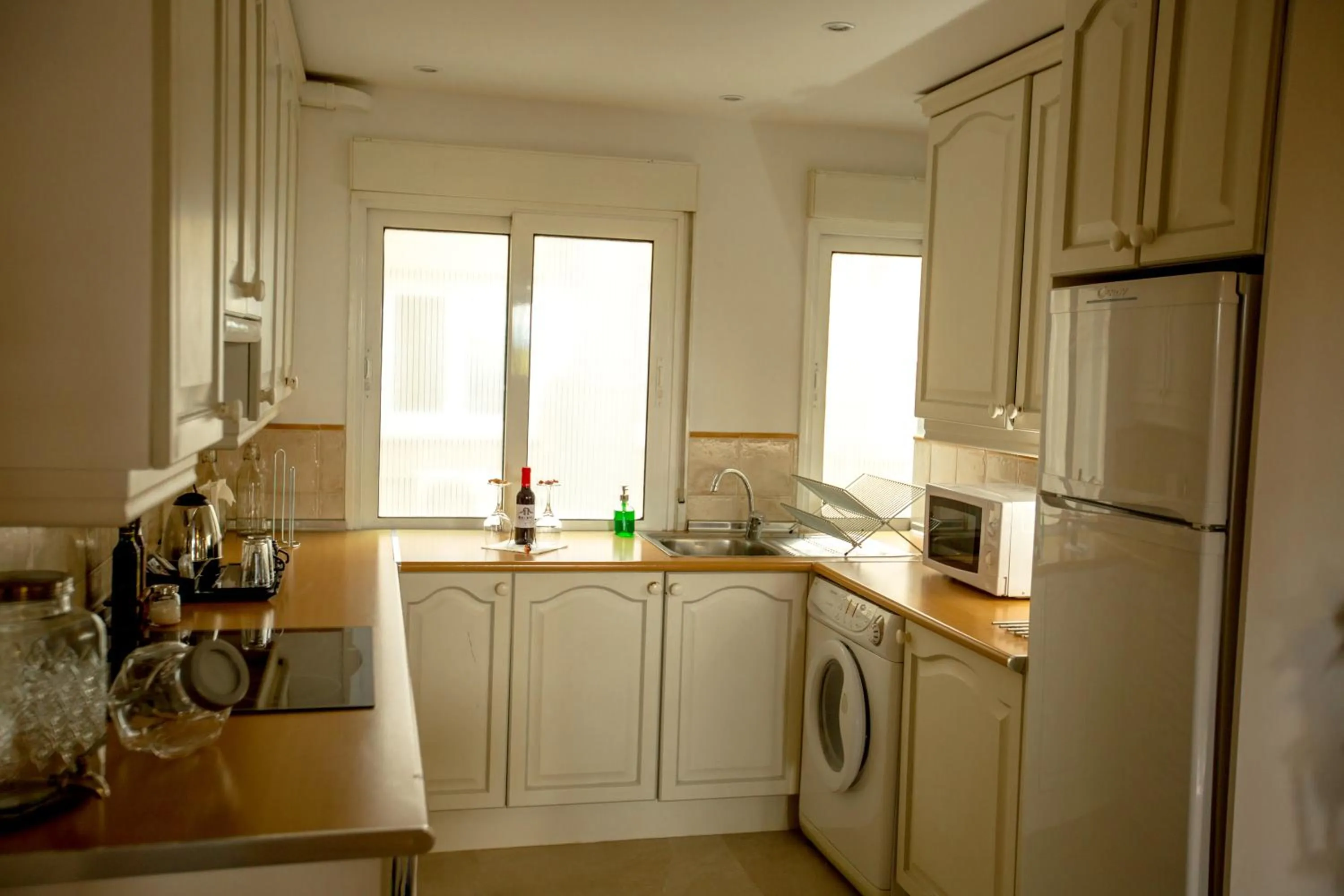 Kitchen or kitchenette in Oriente Palace Apartments