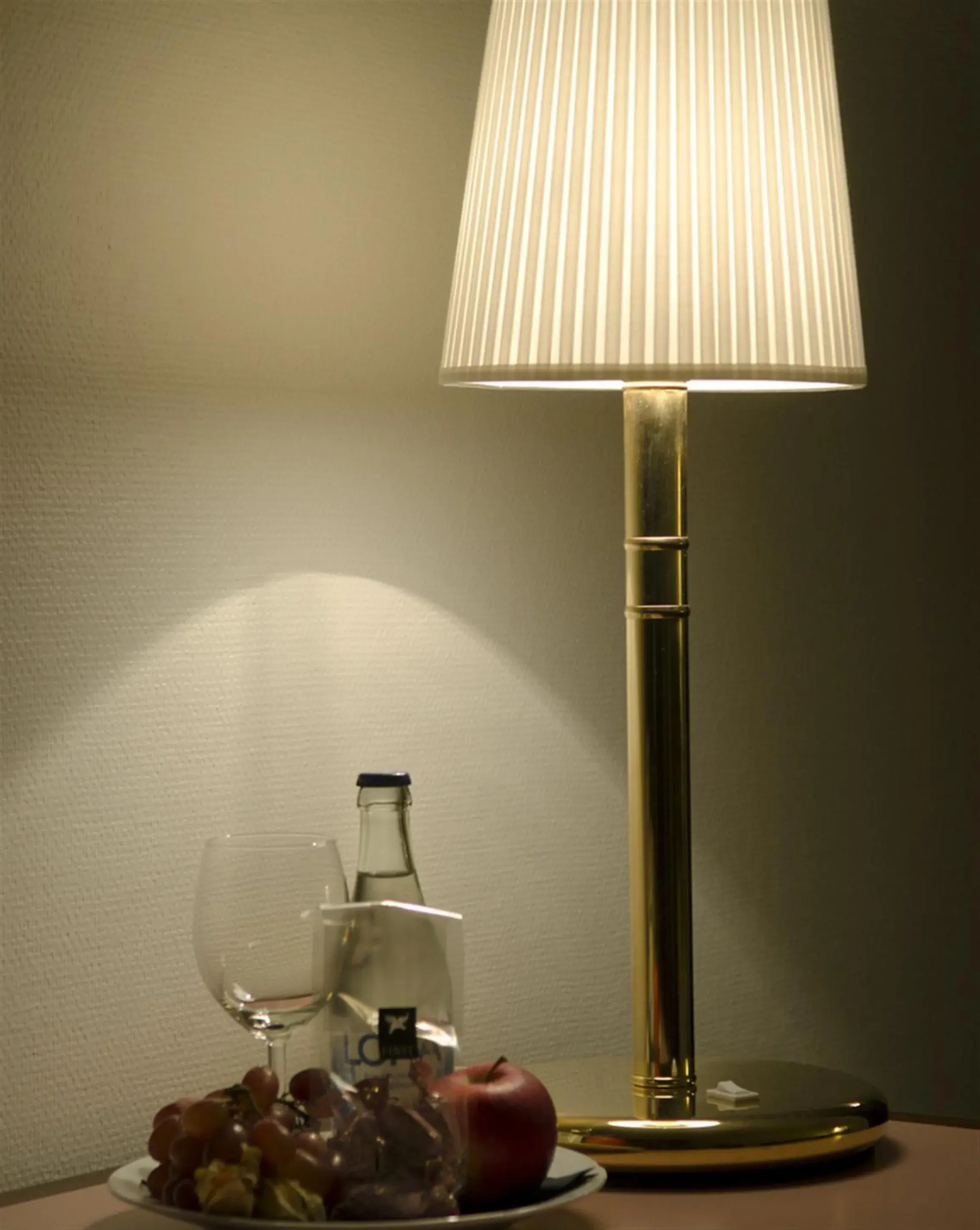 Budget Single Room with Shared Shower in First Hotel Stadt Budget Single Room with Shared Shower in First Hotel Stadt