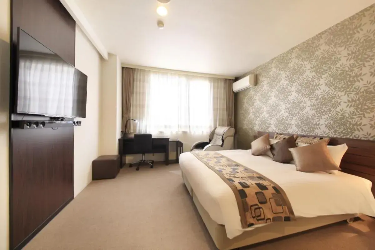 Superior Double Room in Hotel Tohkai Superior Double Room in Hotel Tohkai