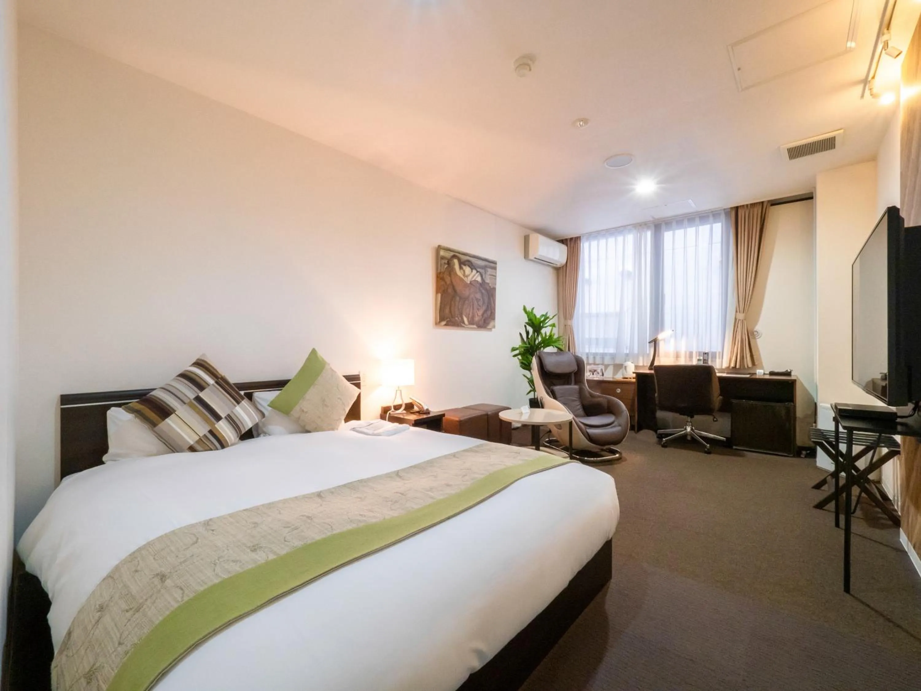 Photo of the whole room, Bed in Hotel Tohkai