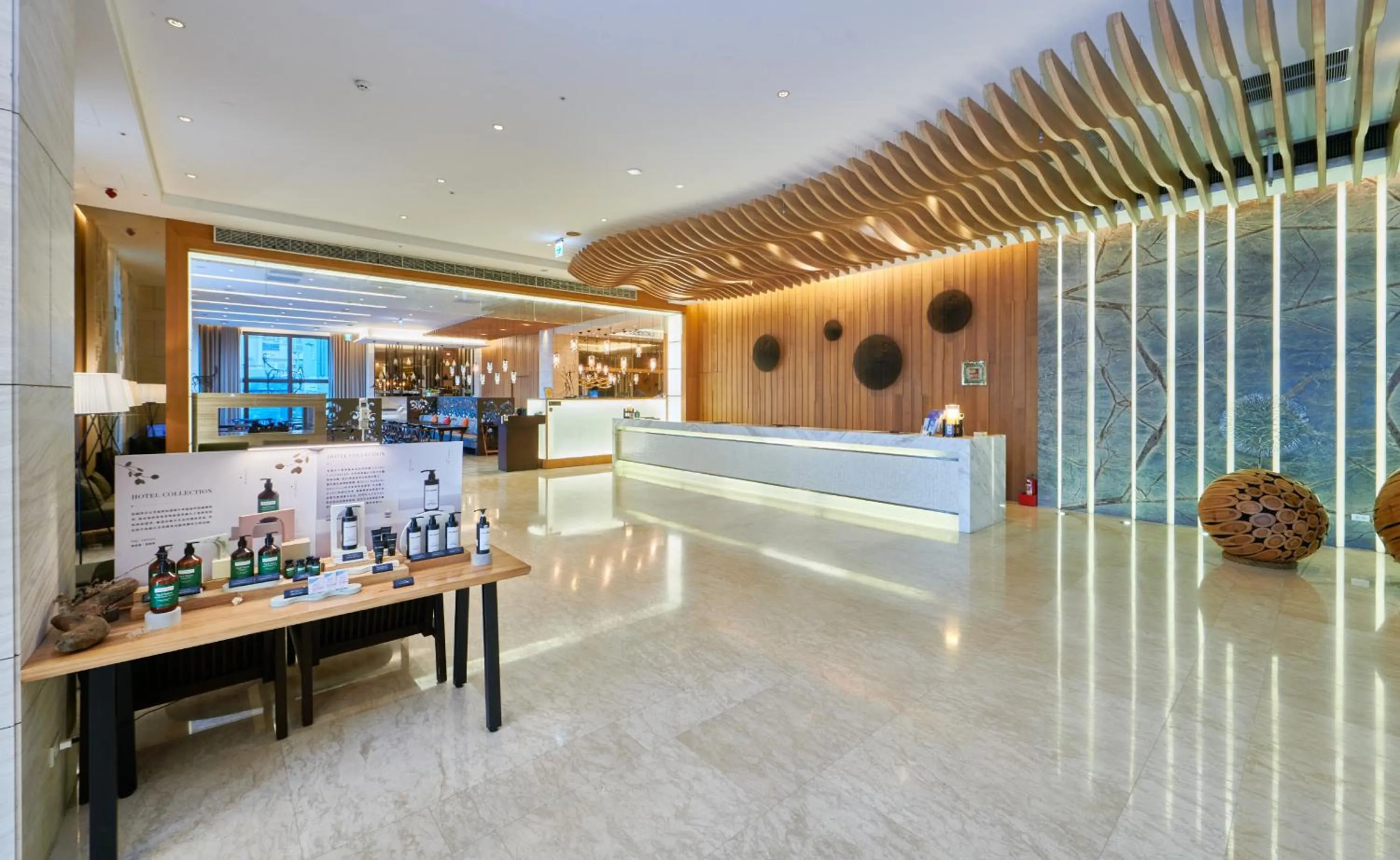 Grand Bay Resort Hotel