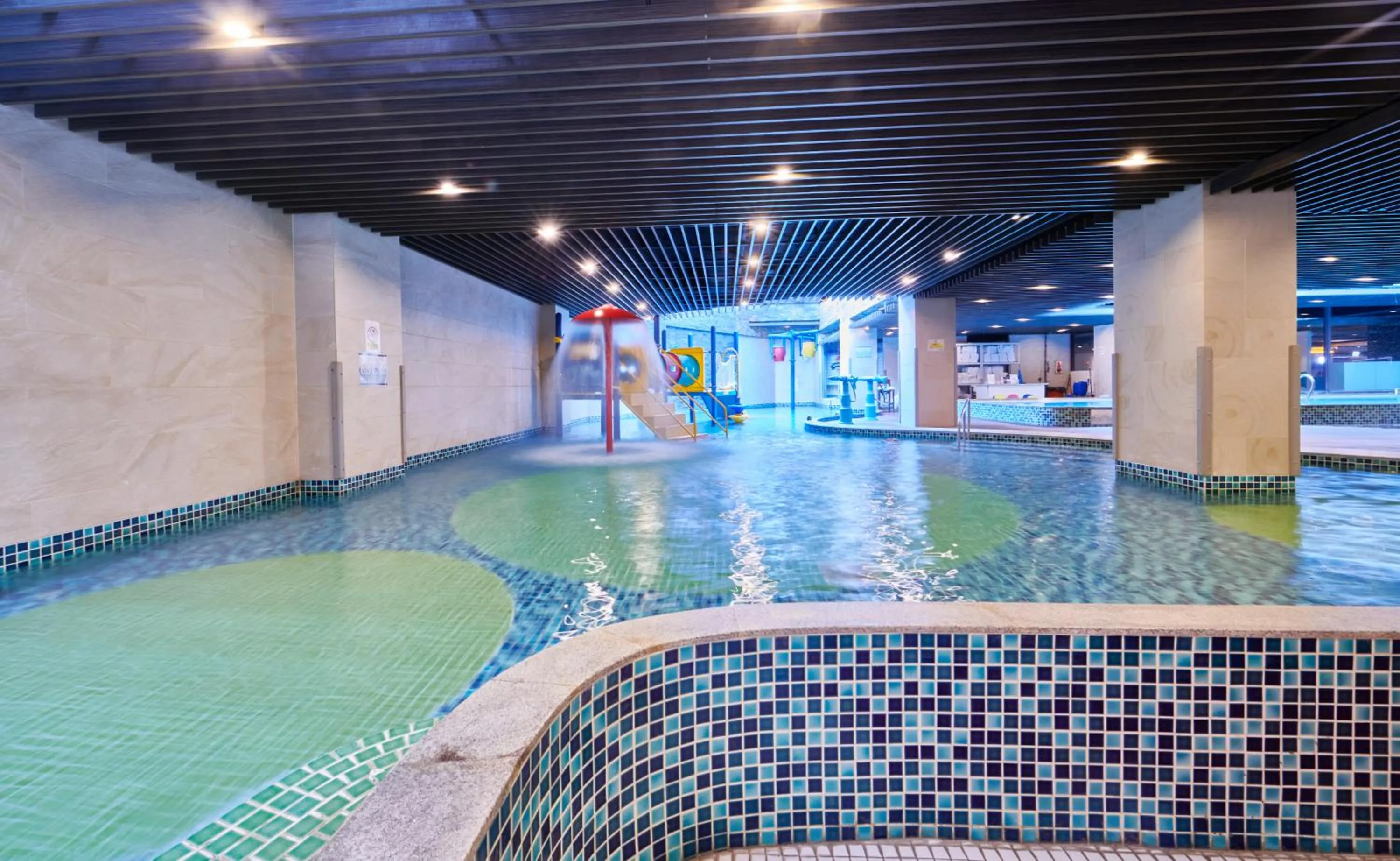 Grand Bay Resort Hotel