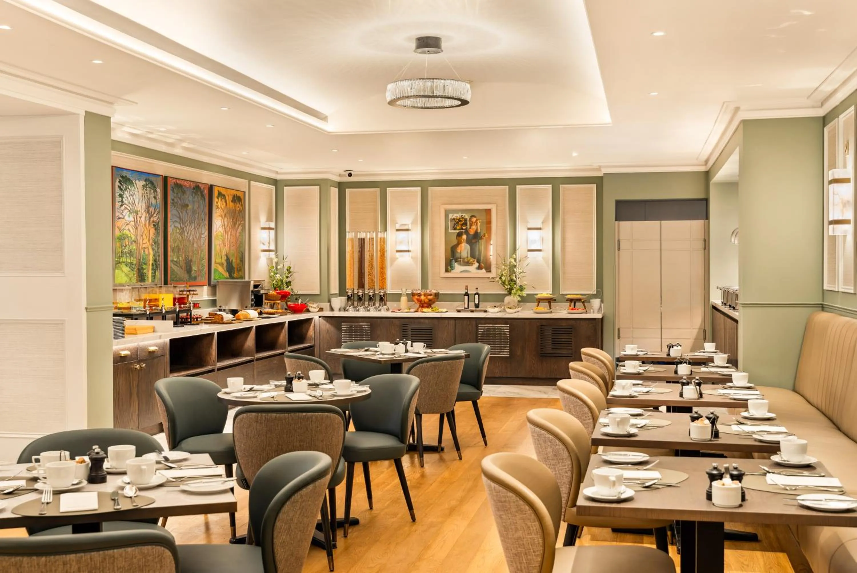 Breakfast in Brooks Hotel