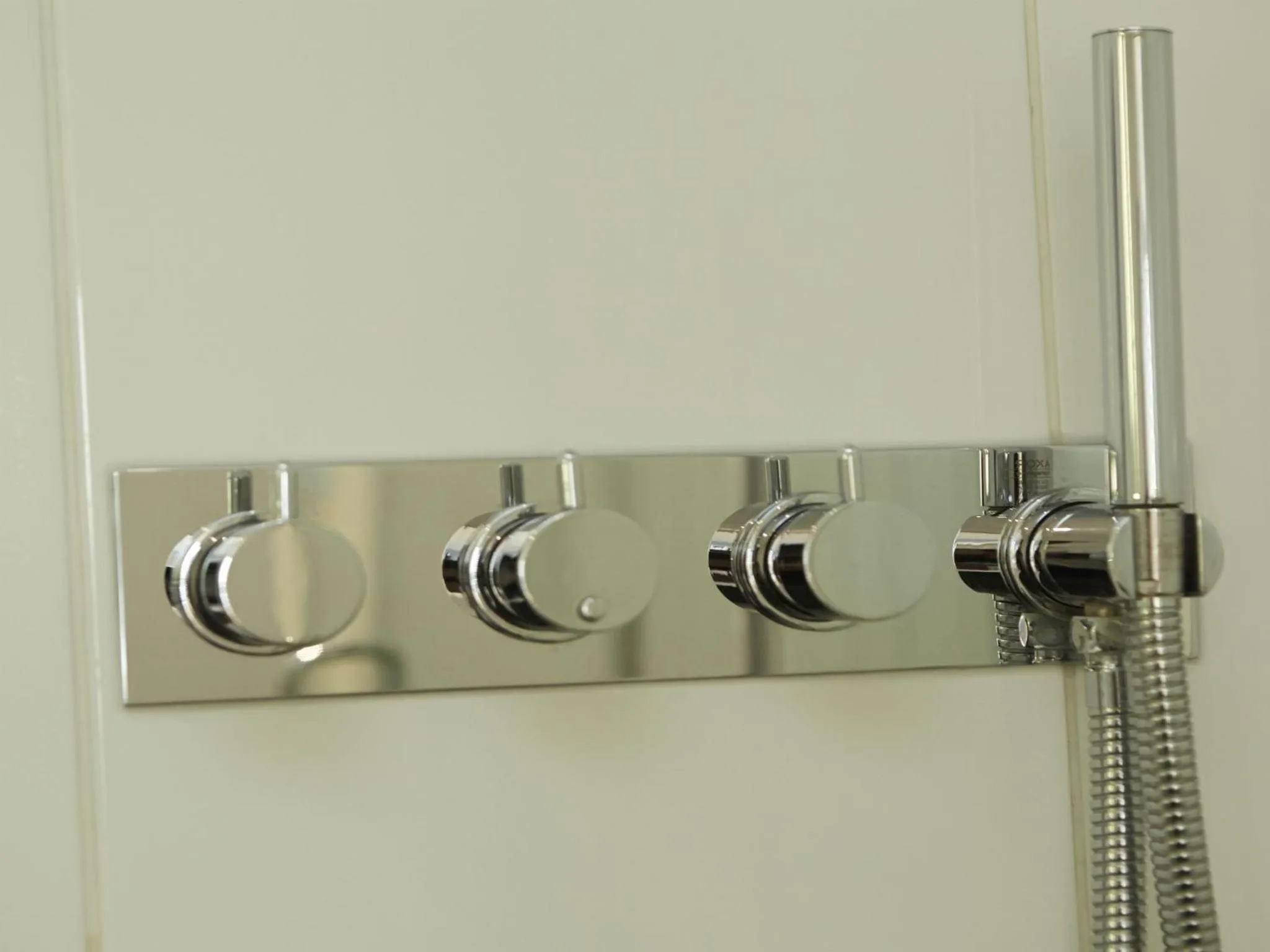 Bathroom in Salthouse Harbour Hotel