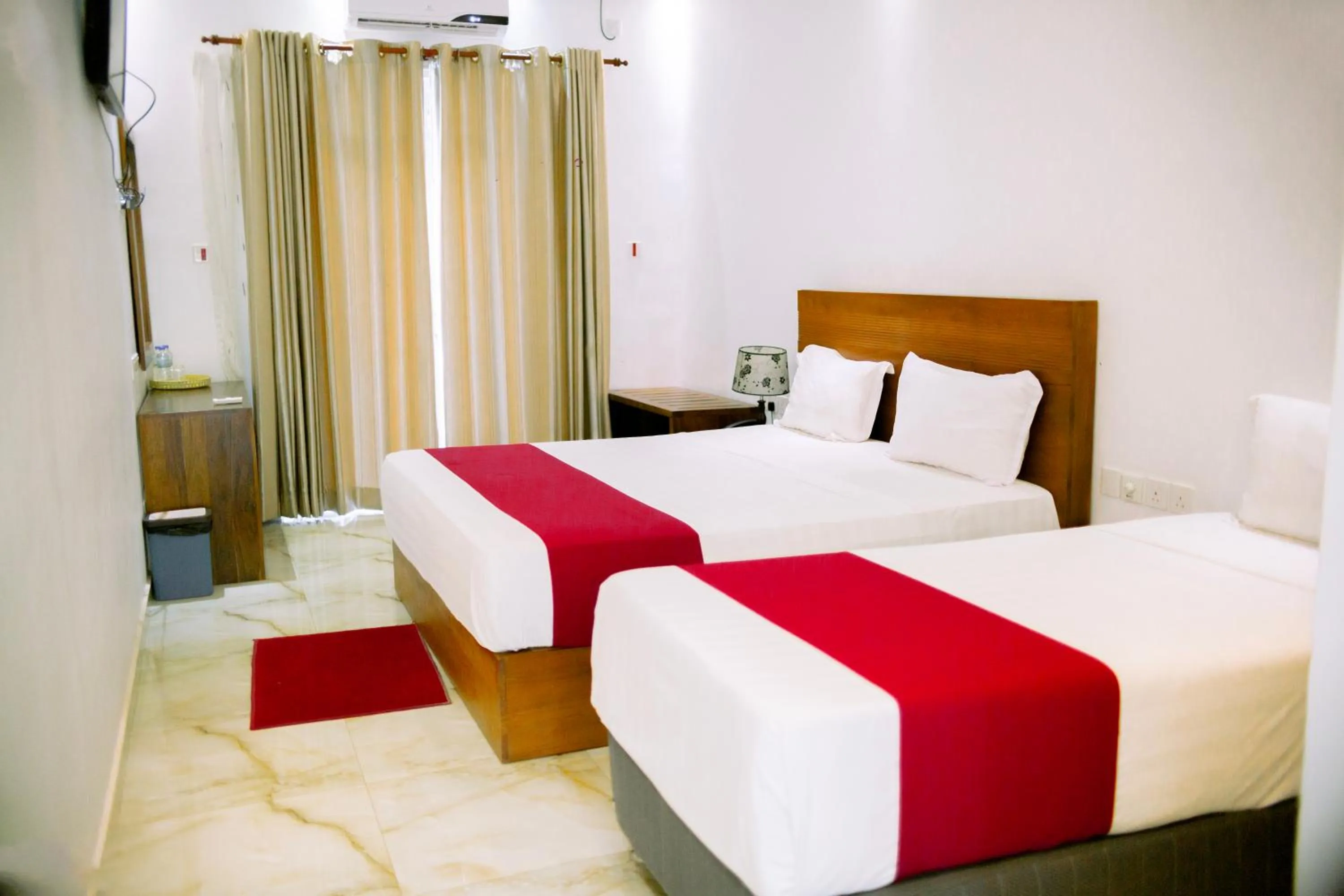 Bedroom, Bed in Yala Hotel Elephant Eye