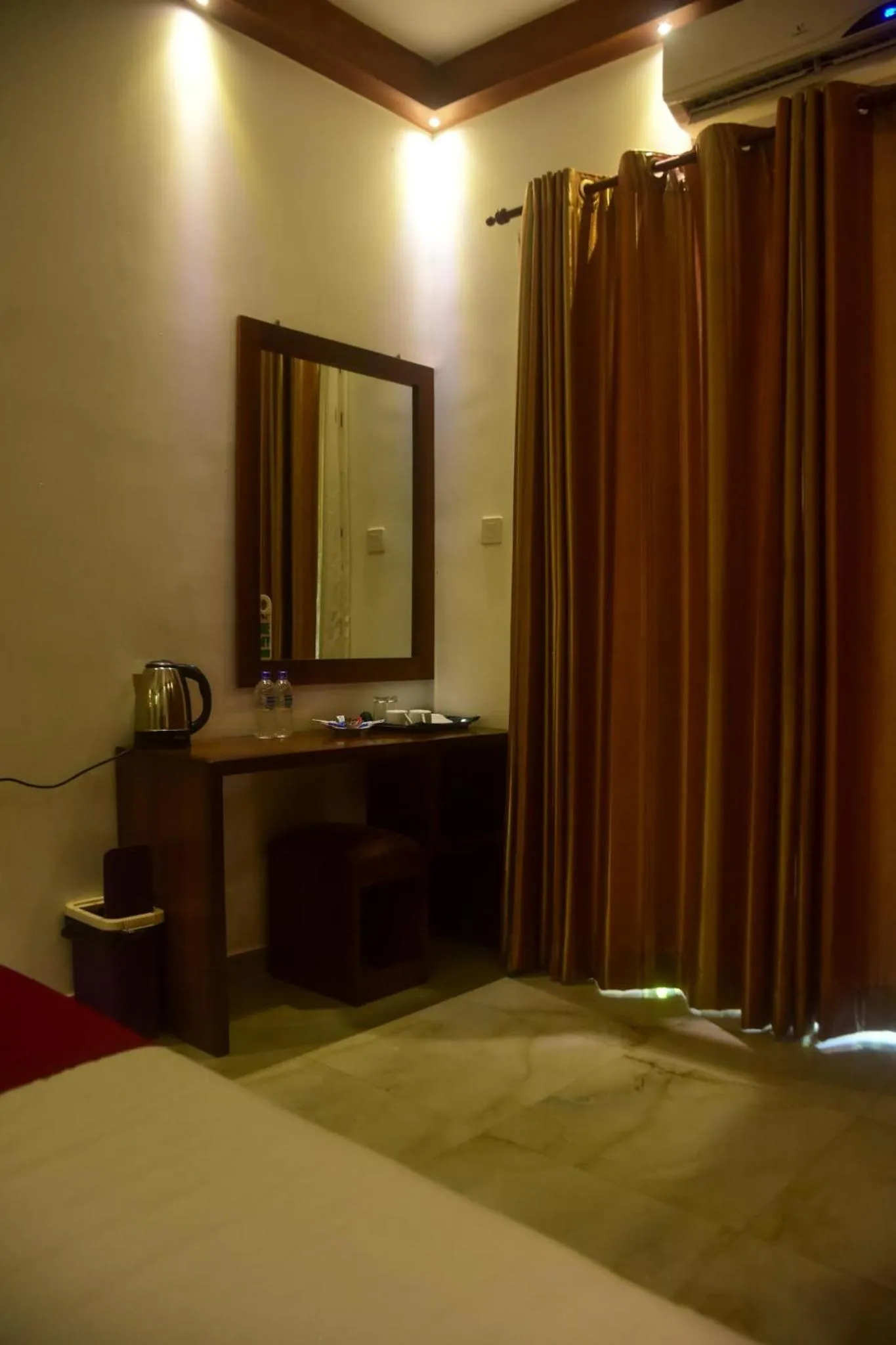 Coffee/tea facilities, Bed in Yala Hotel Elephant Eye