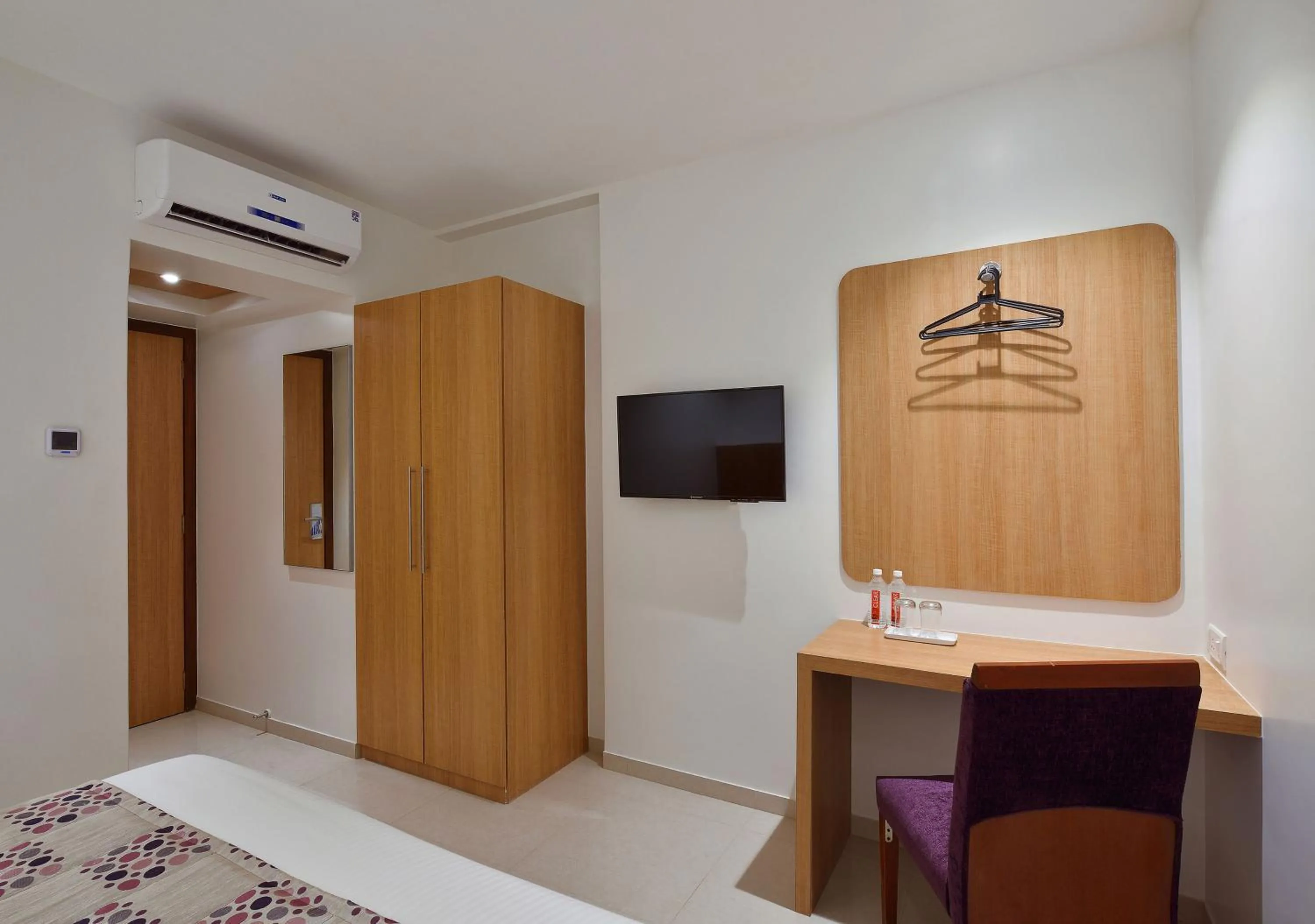 Decorative detail in Hotel Leafio-Near Airport