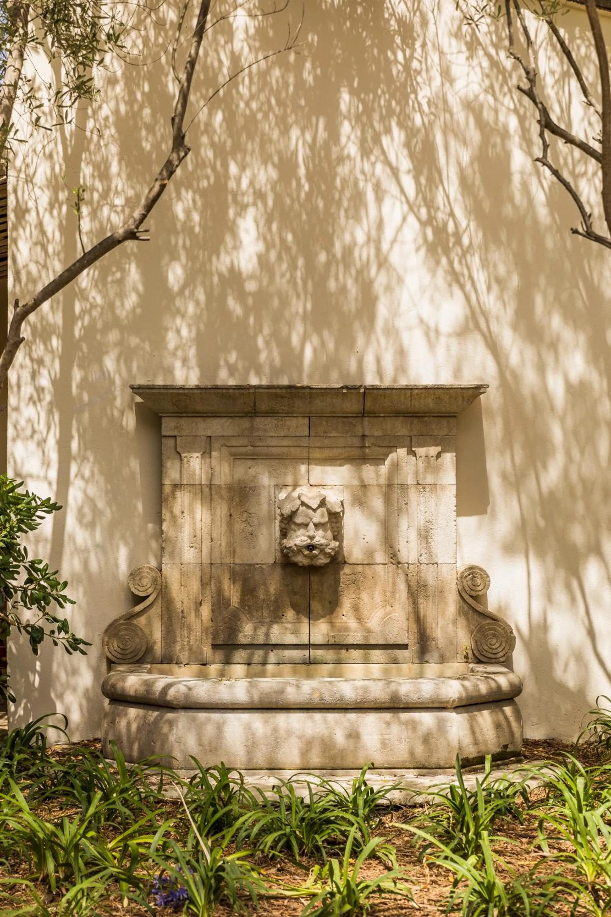 Property building in Hôtel La Tartane Saint-Tropez