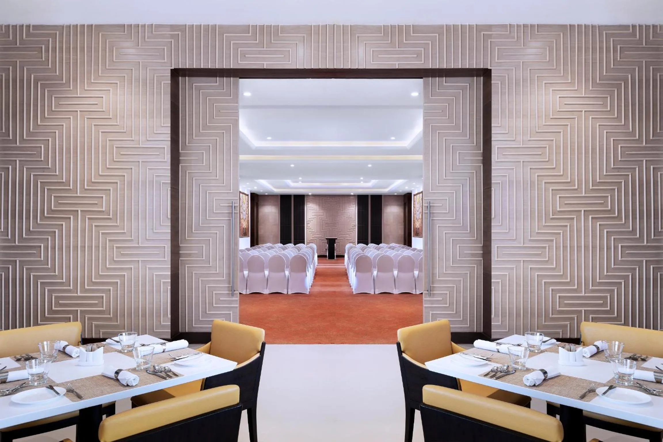 Banquet/Function facilities in Oaks Bodhgaya