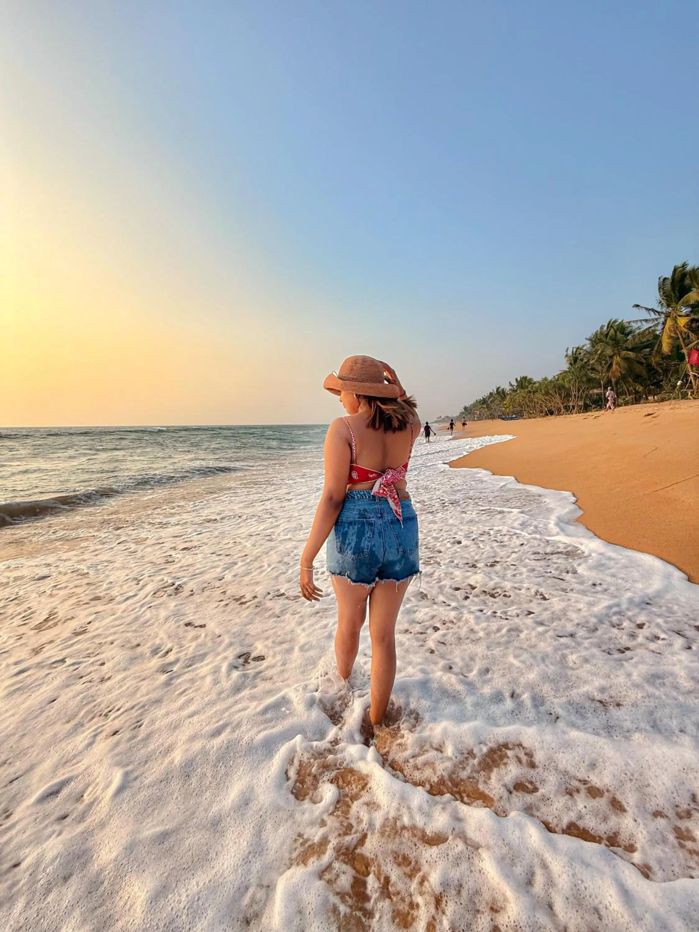 Day in Serendib Beach Hotel