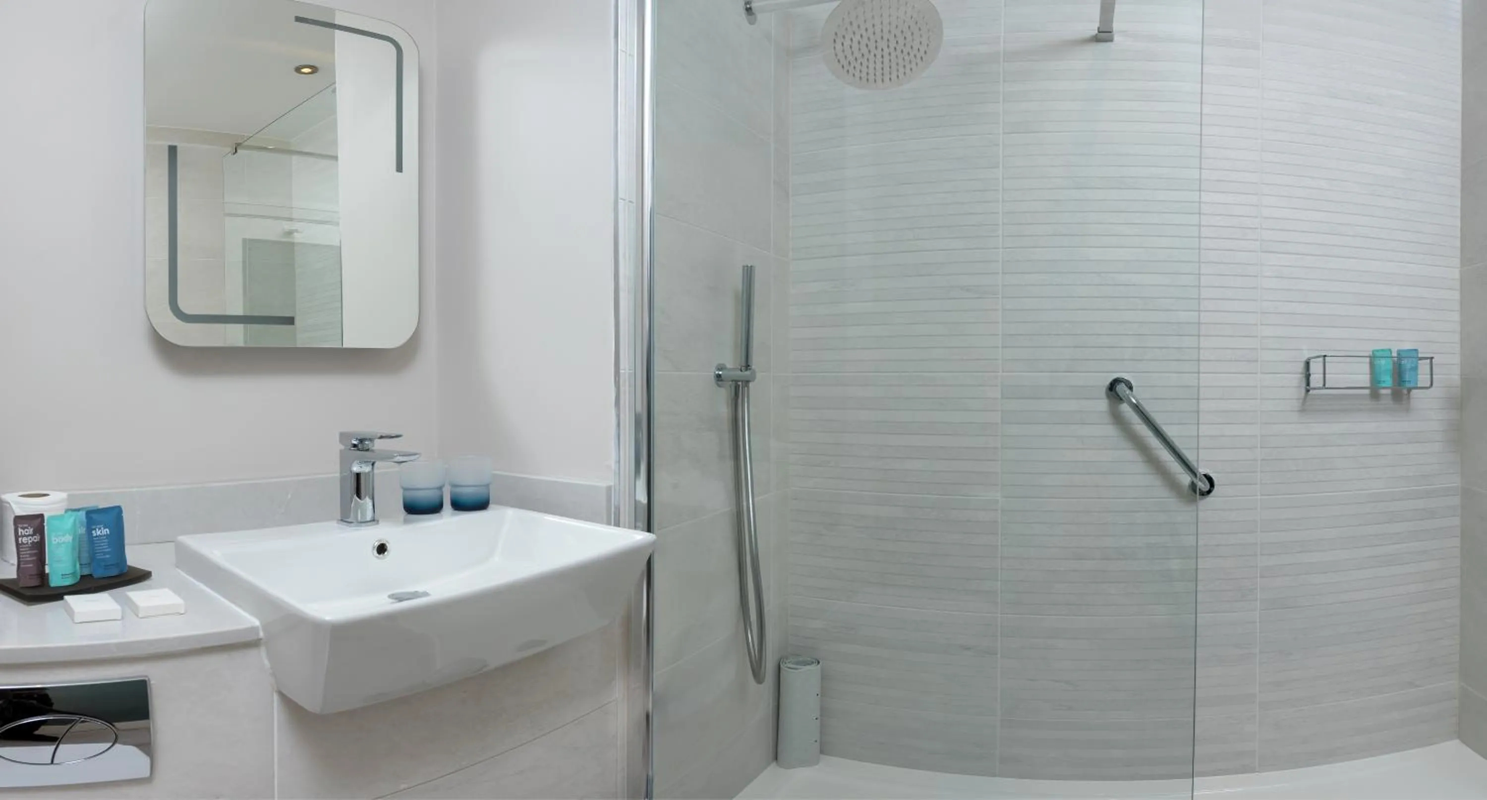 Bathroom in Connemara Coast Hotel