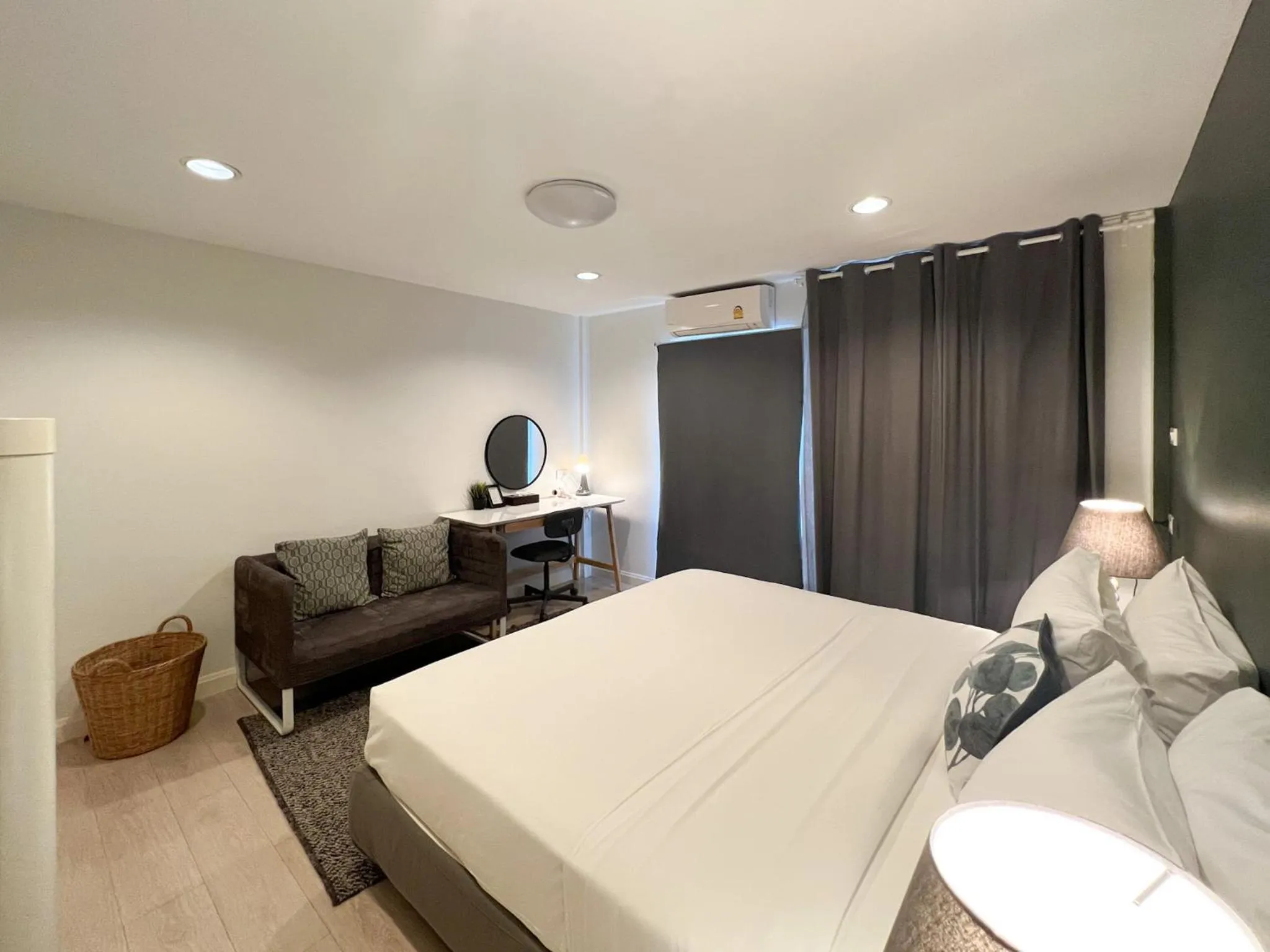 Bed in Neveu Premier Residence : Ratchada