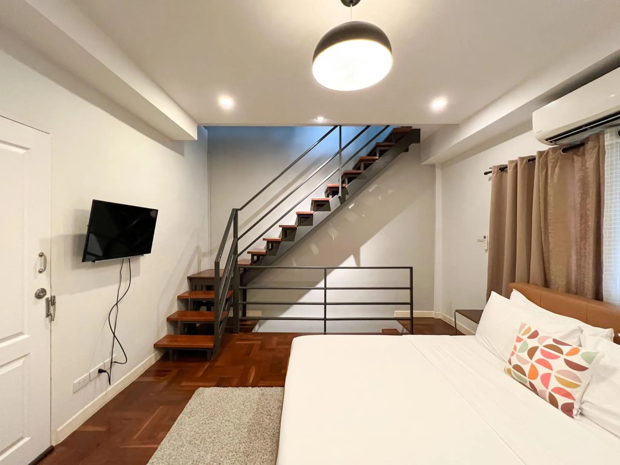 Bed in Neveu Premier Residence : Ratchada