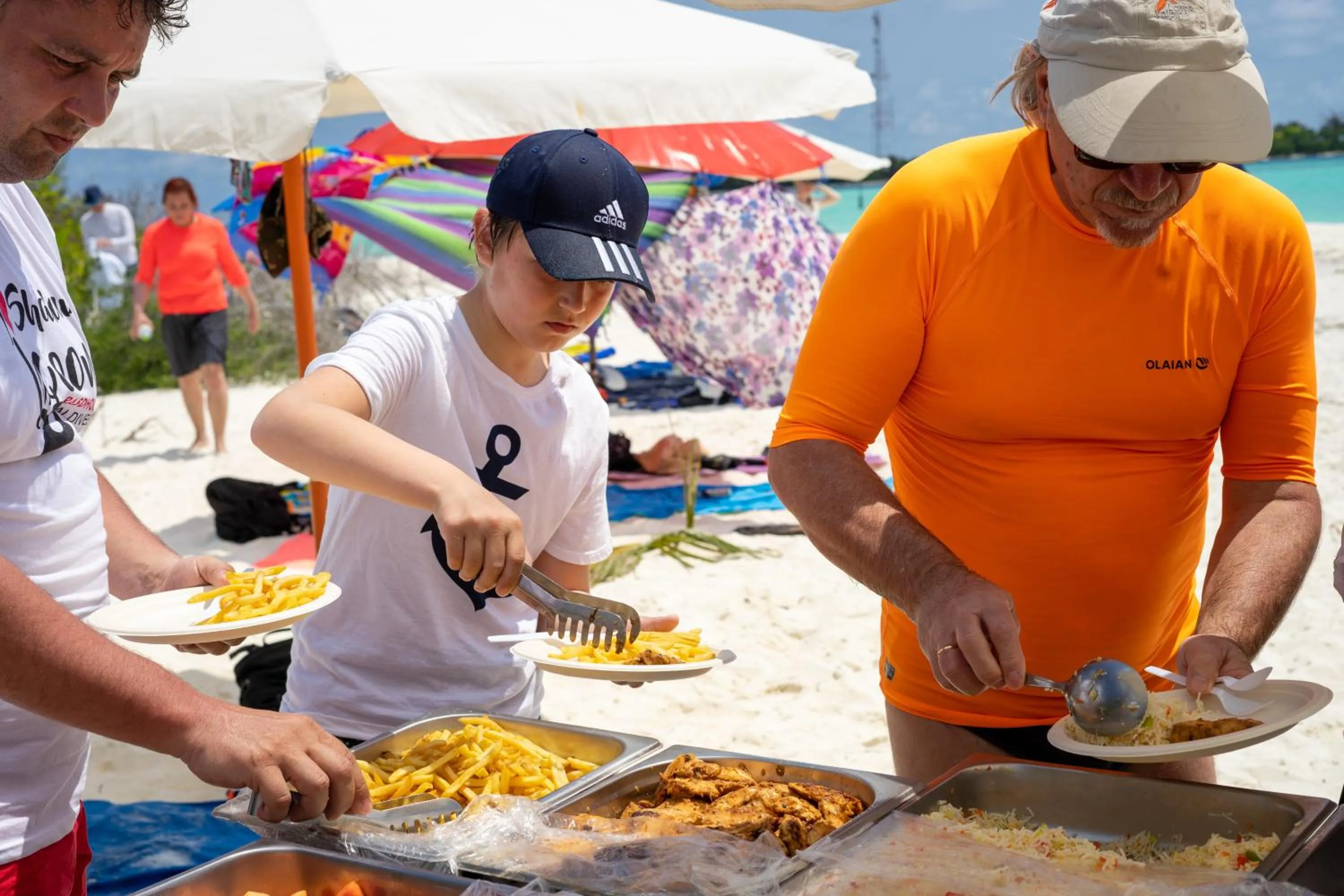 Activities in Shallow Lagoon Rasdhoo