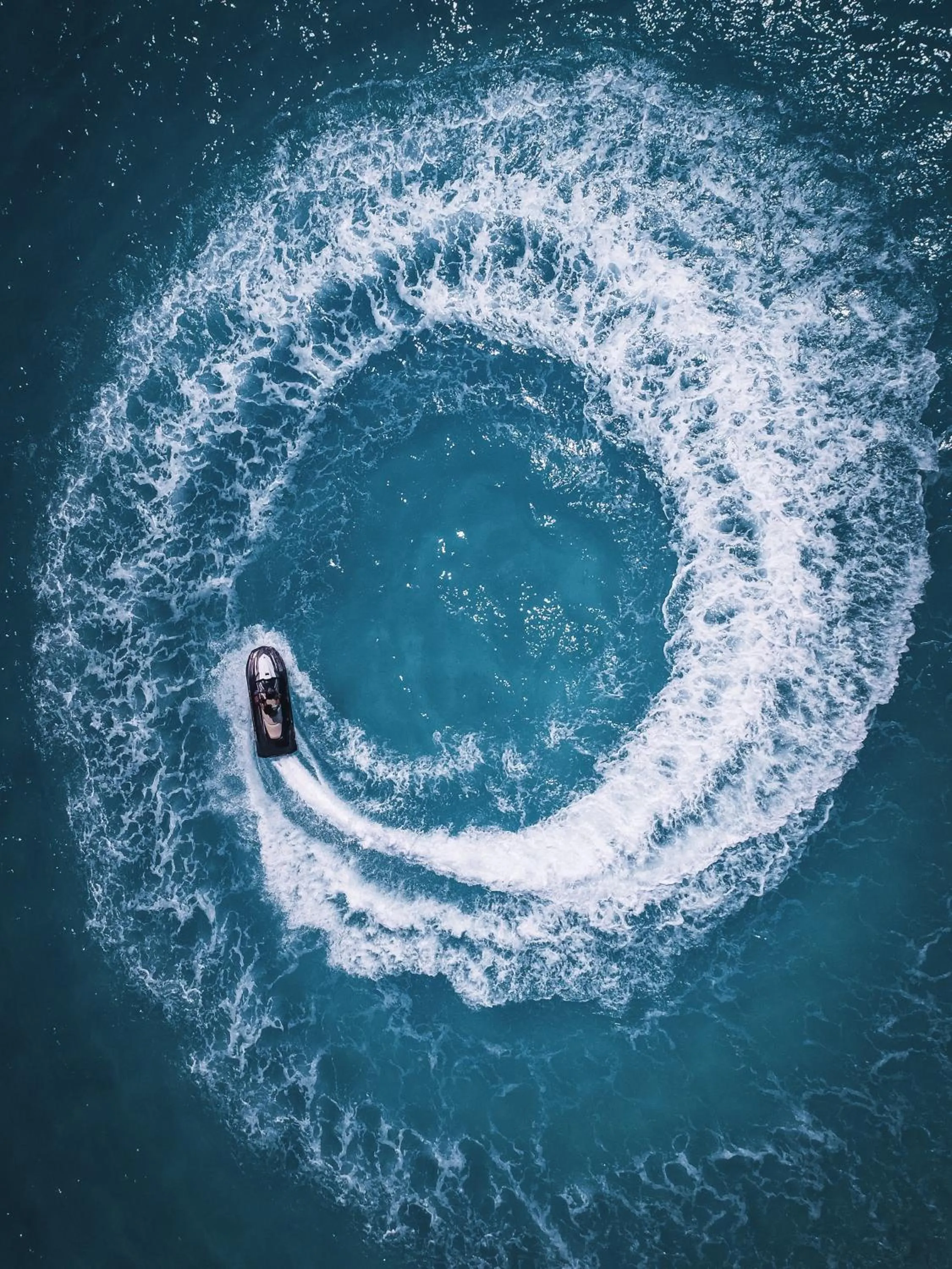 Activities in Shallow Lagoon Rasdhoo