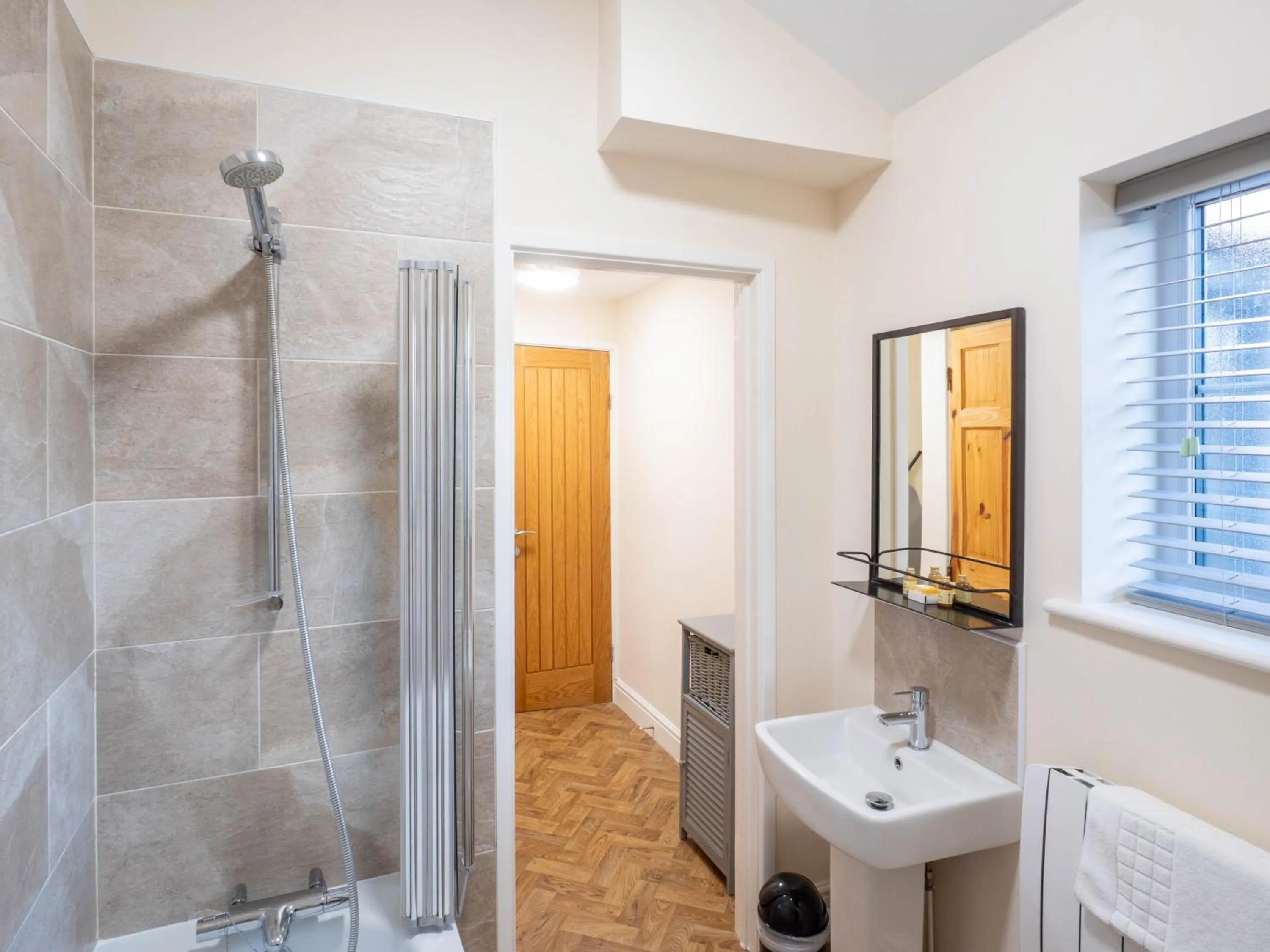 Bathroom in The Black Boy Inn