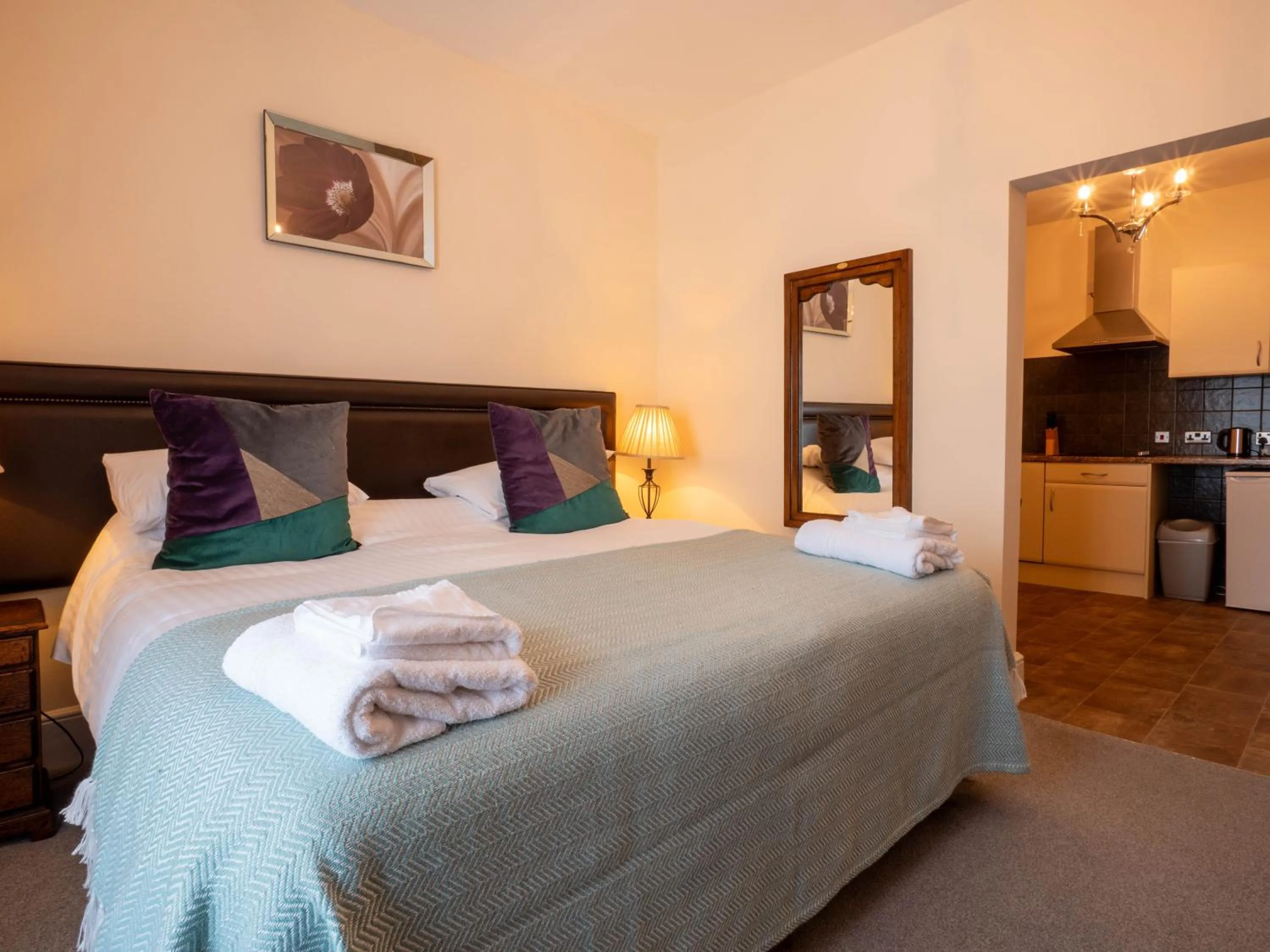 kitchen, Bed in The Black Boy Inn