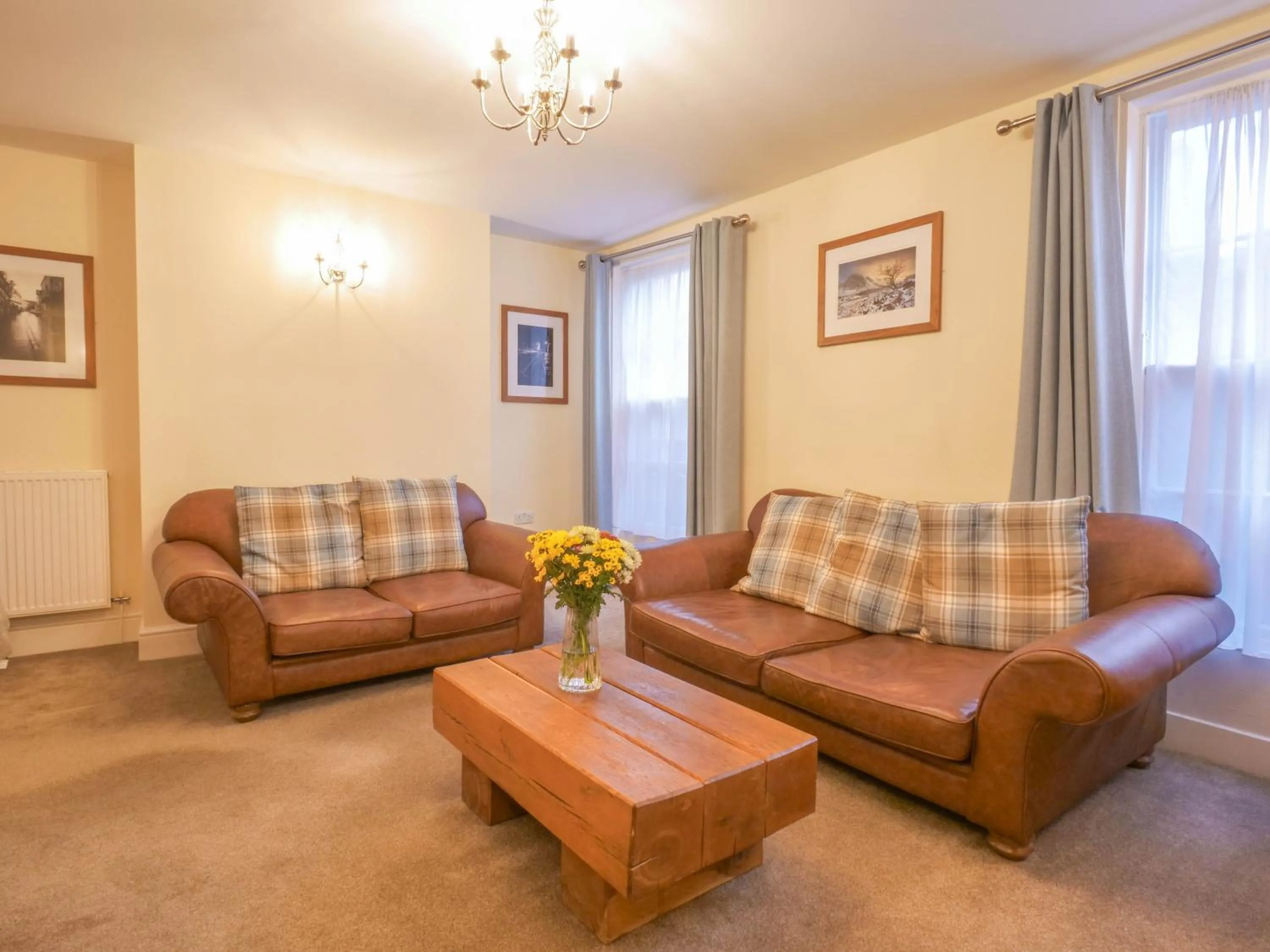 Living room in The Black Boy Inn