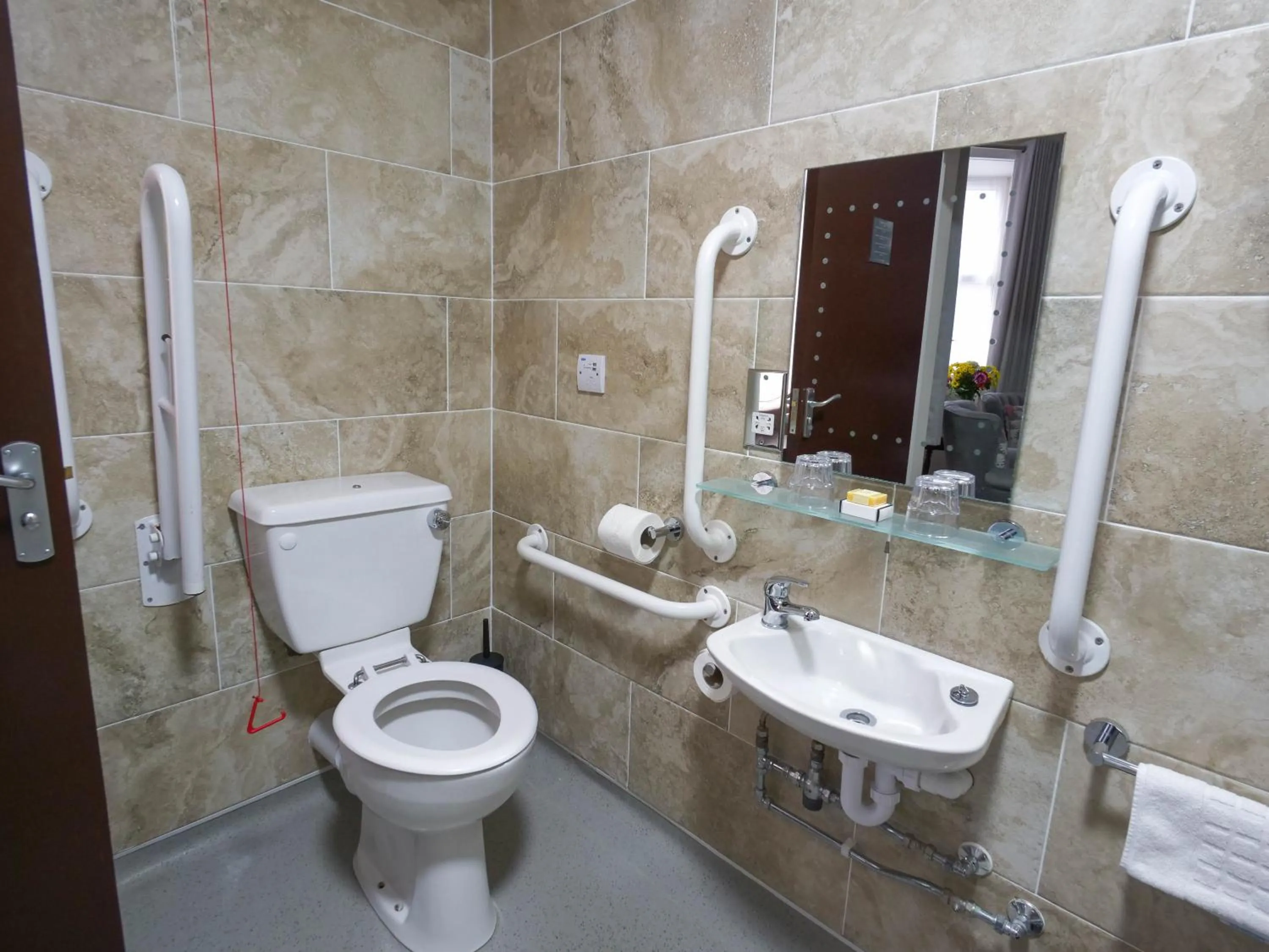 Bathroom in The Black Boy Inn