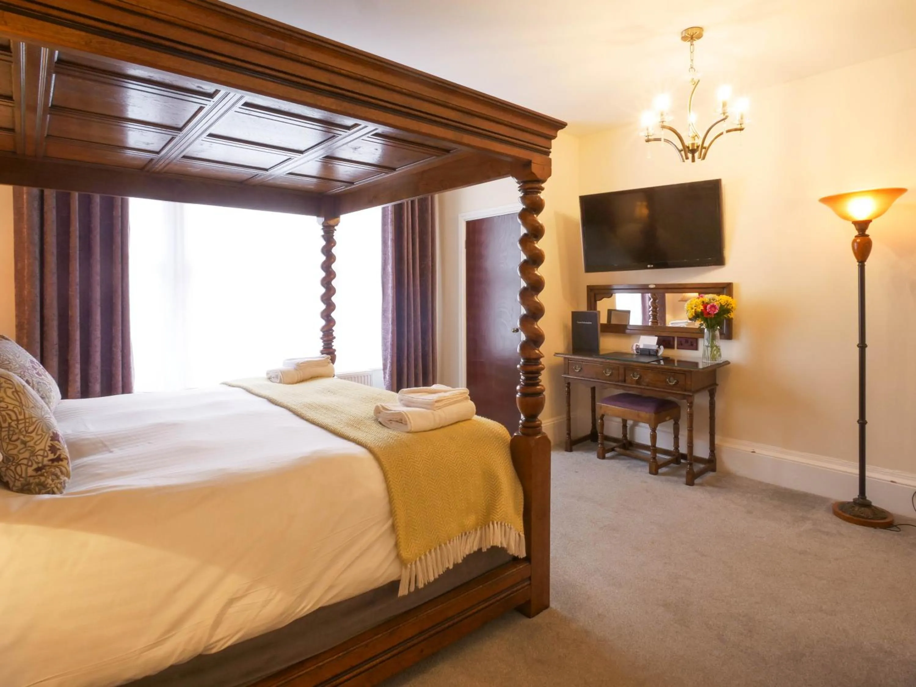 Bed in The Black Boy Inn