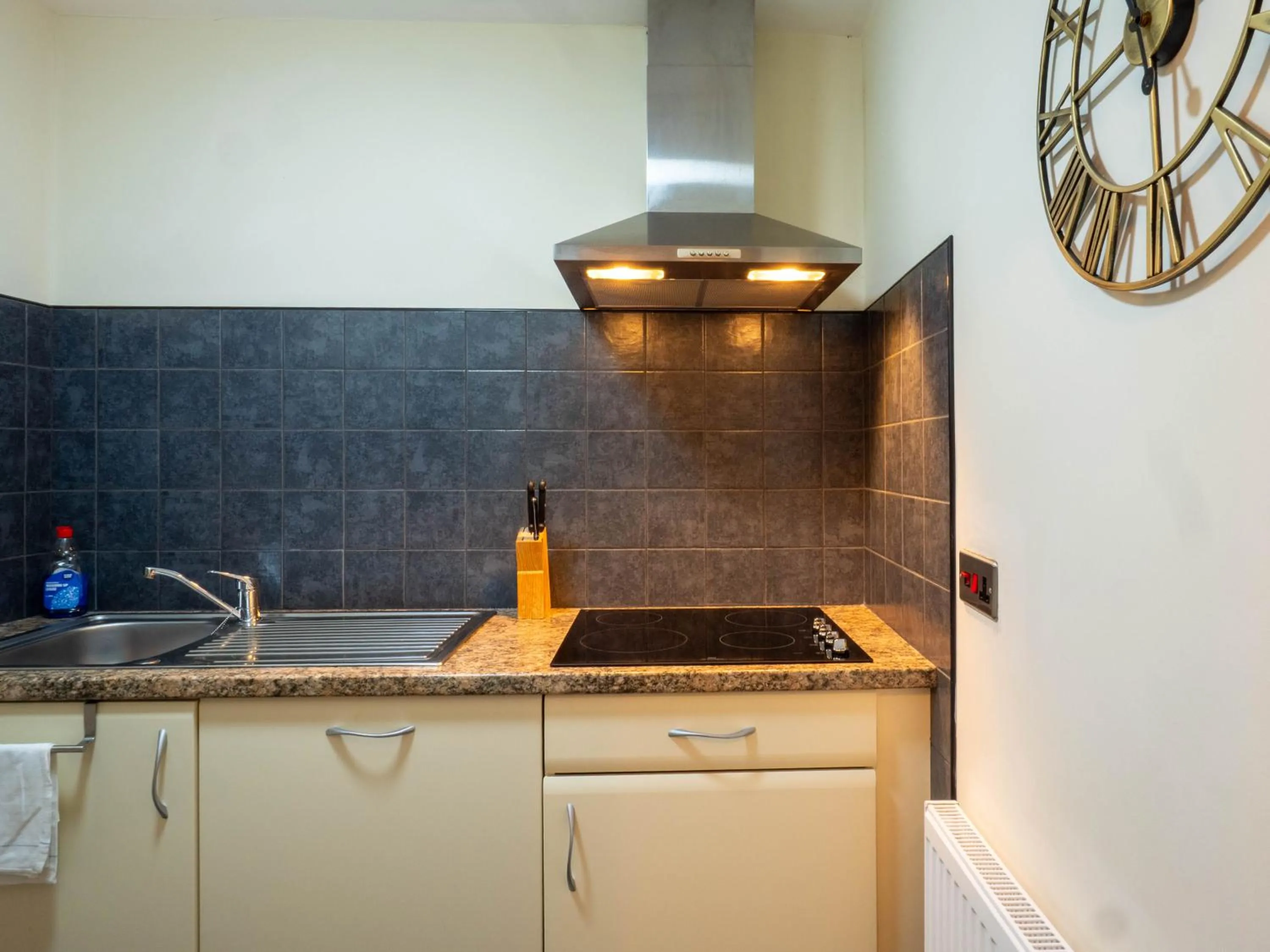 Kitchen or kitchenette in The Black Boy Inn