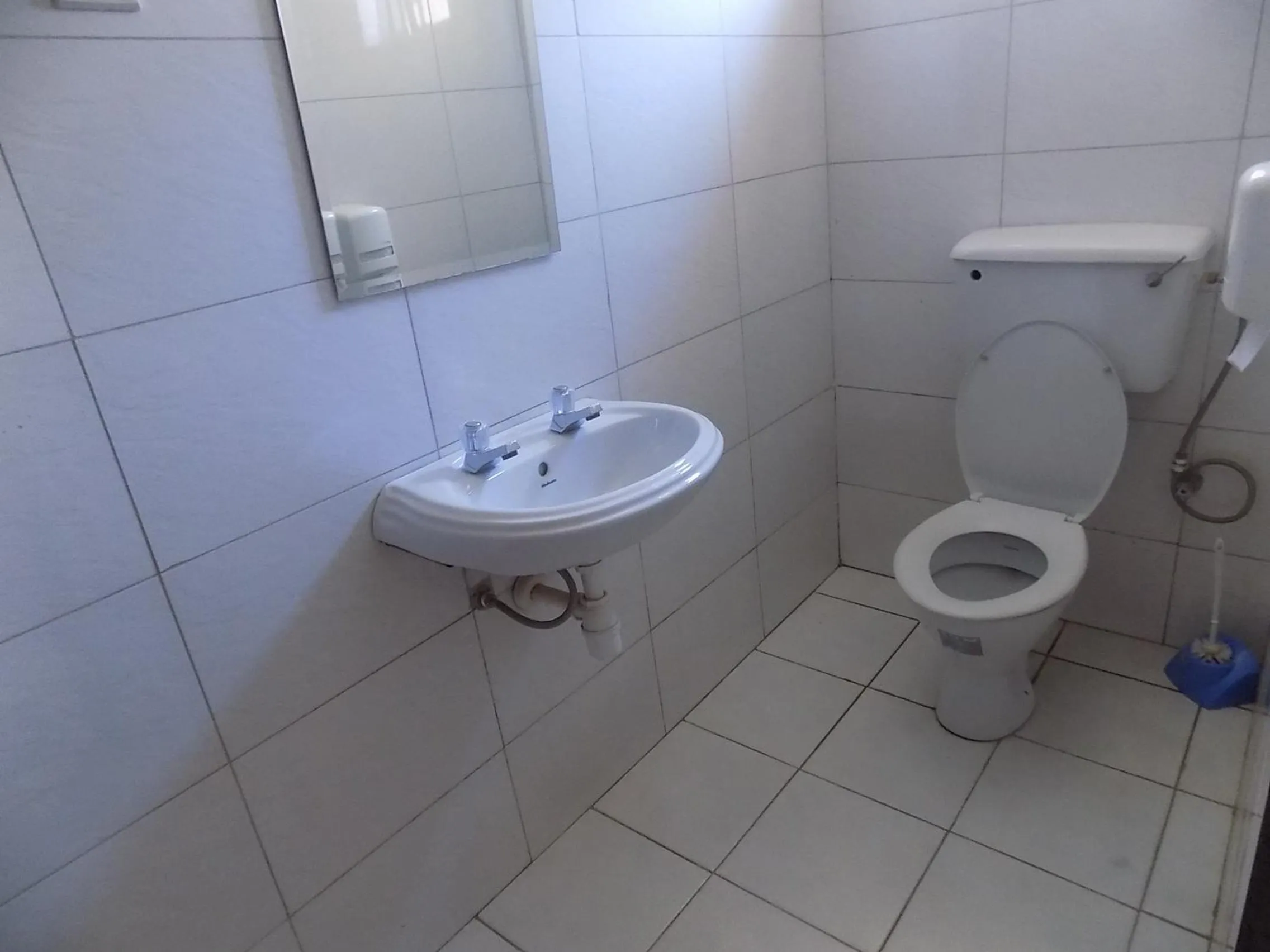 Bathroom in Etana Motel Kampala