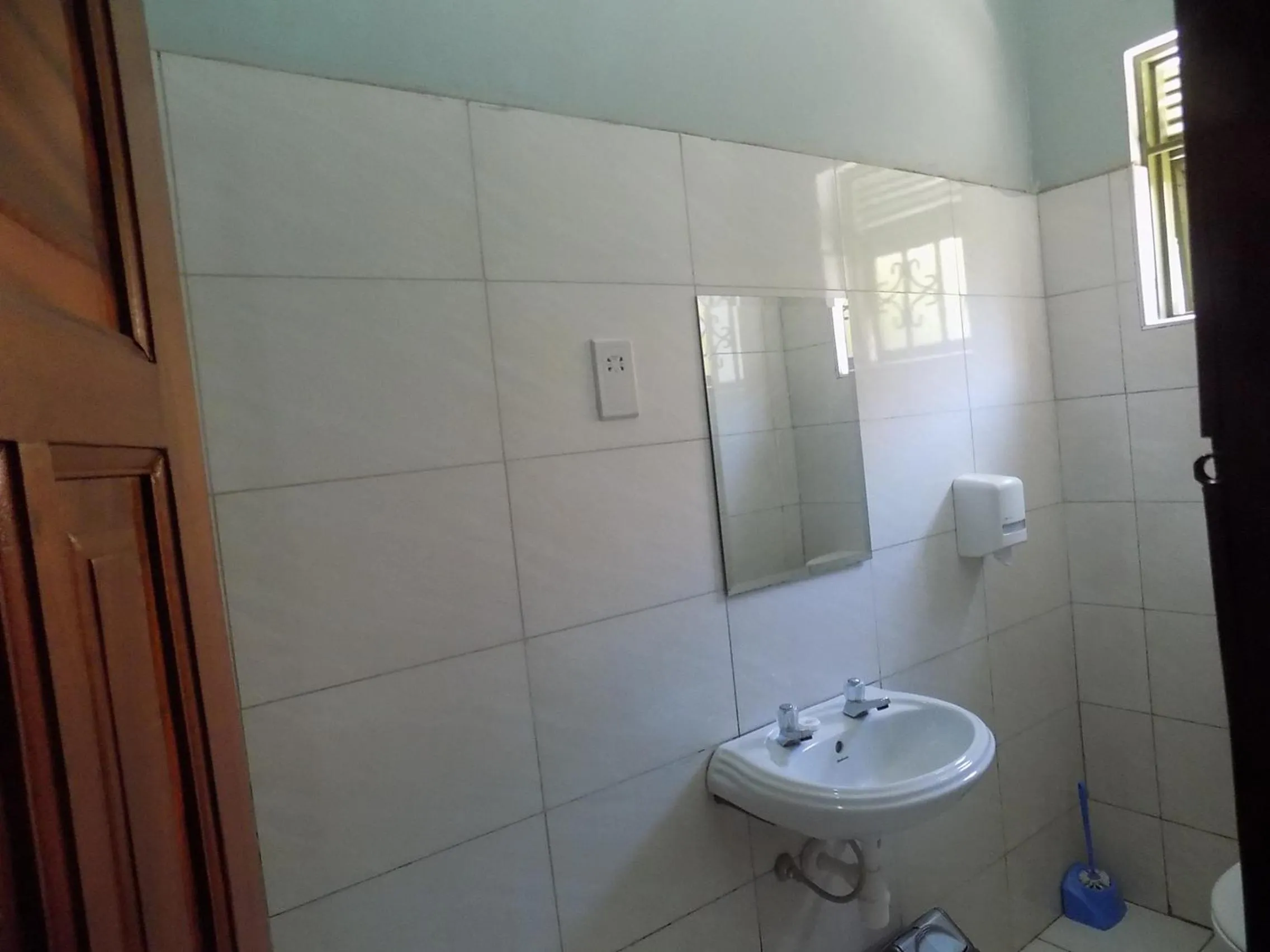 Bathroom in Etana Motel Kampala