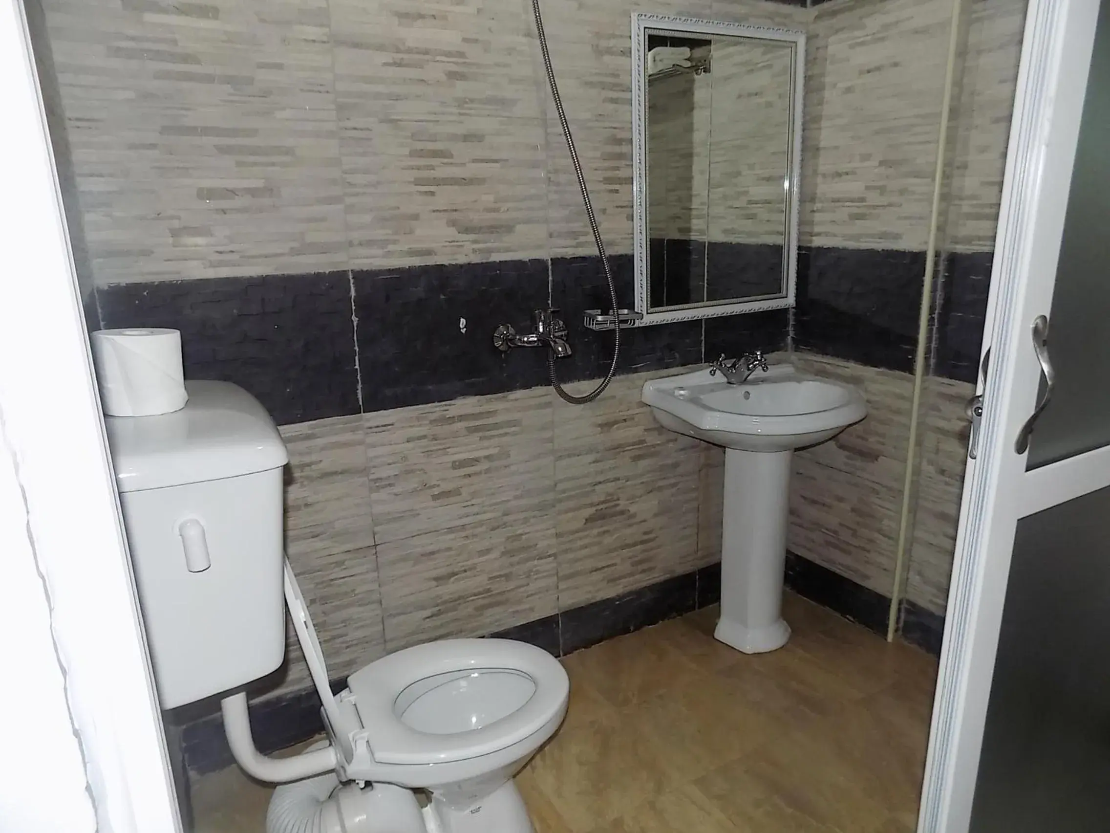 Twin Room - single occupancy in Remmings Hotel Kampala Twin Room - single occupancy in Remmings Hotel Kampala