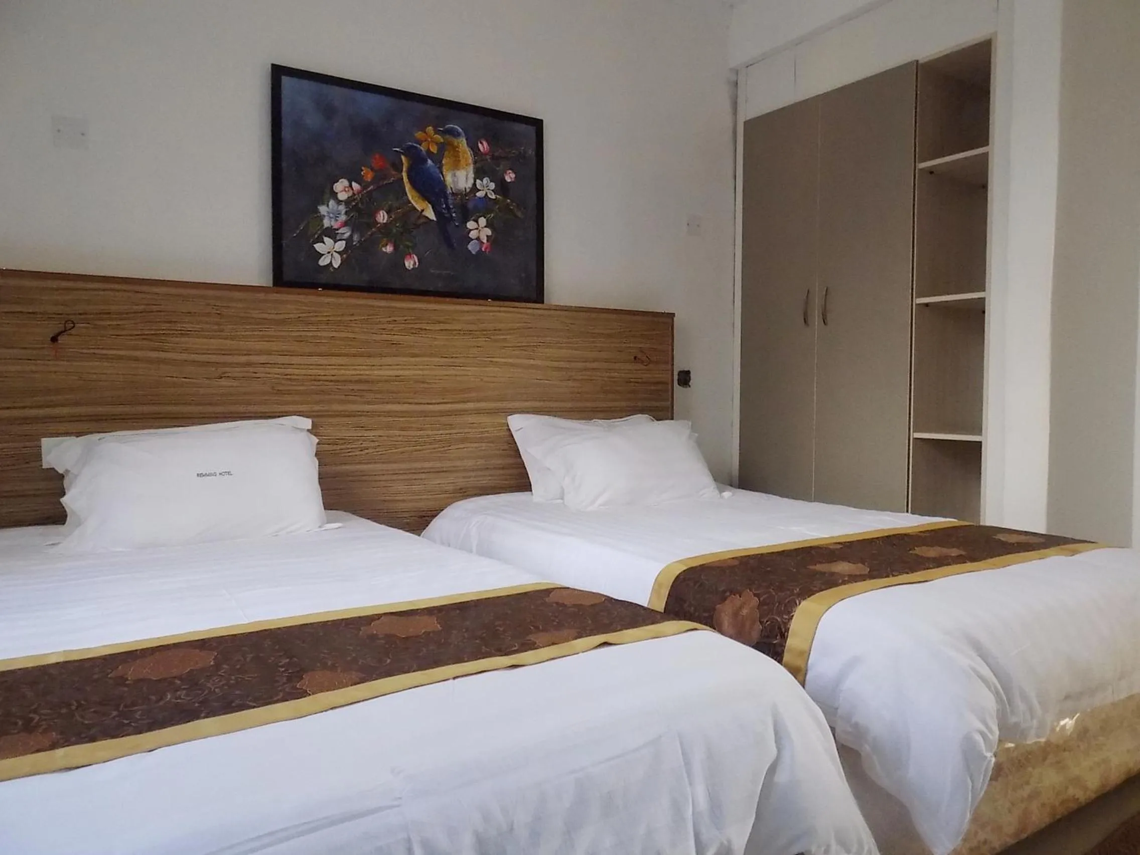 Photo of the whole room in Remmings Hotel Kampala