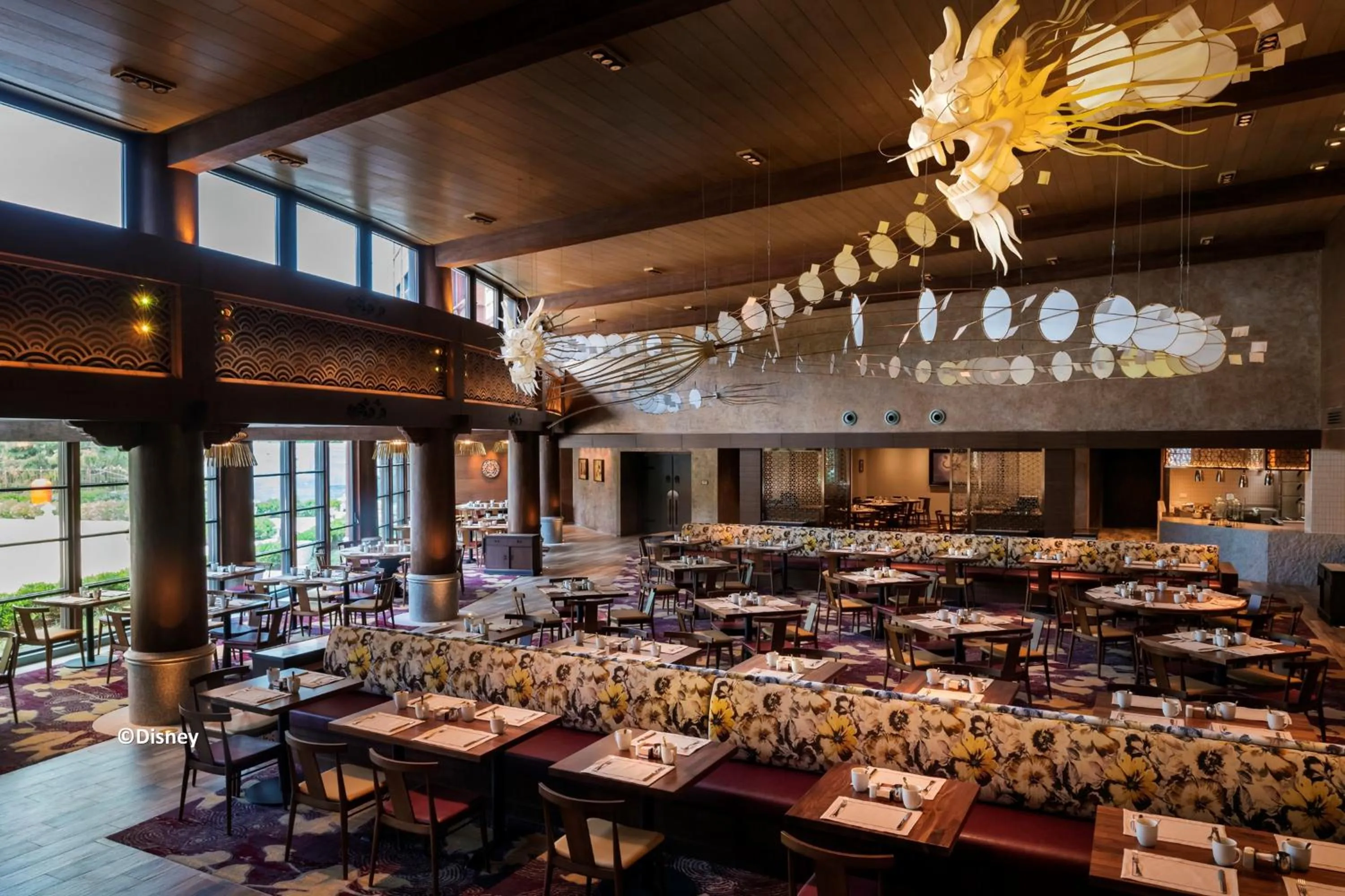 Restaurant/places to eat in Disney Explorers Lodge