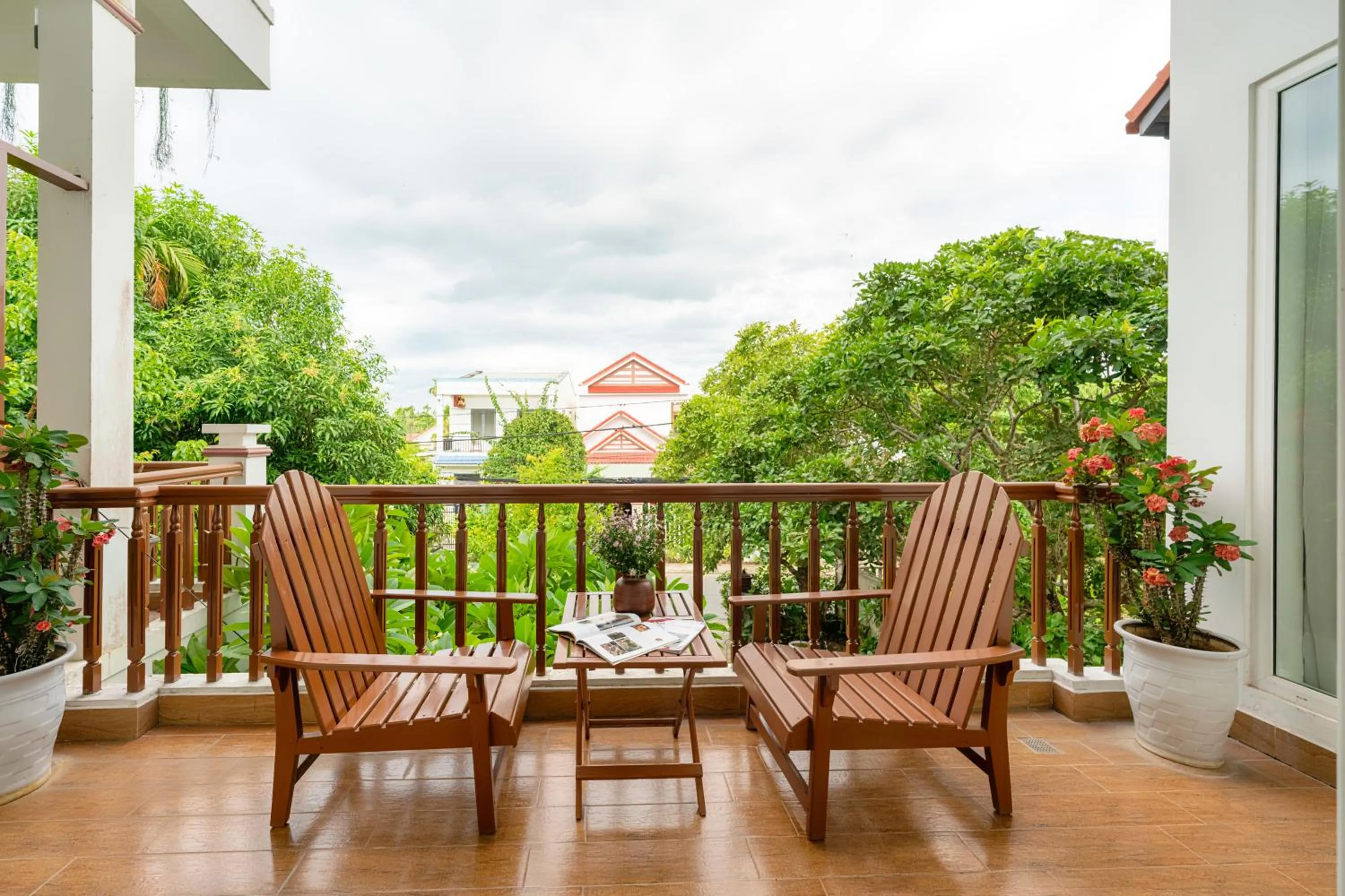 Patio in Hoi An Palmy Villa