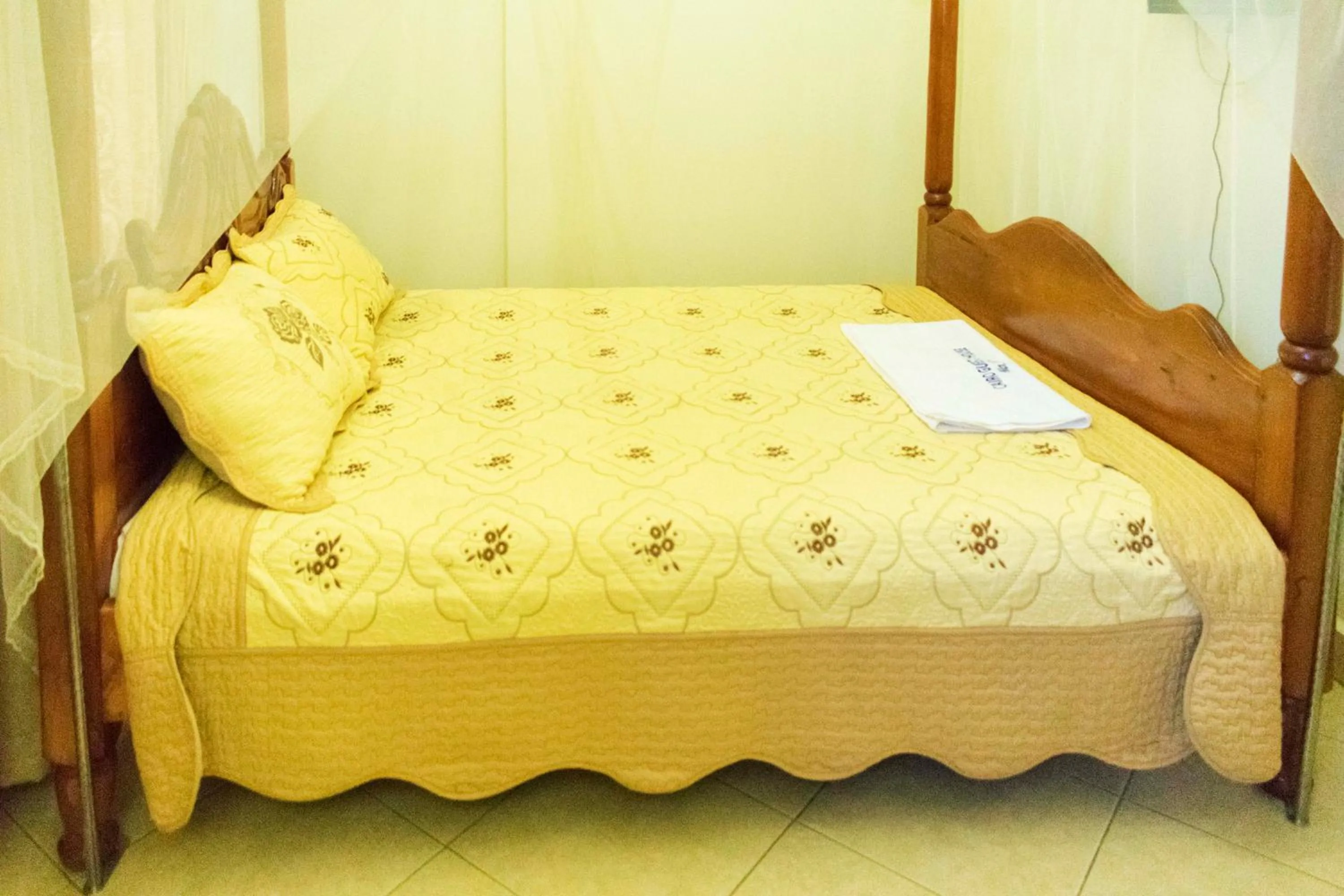 Bed in Japs Motel Mbarara