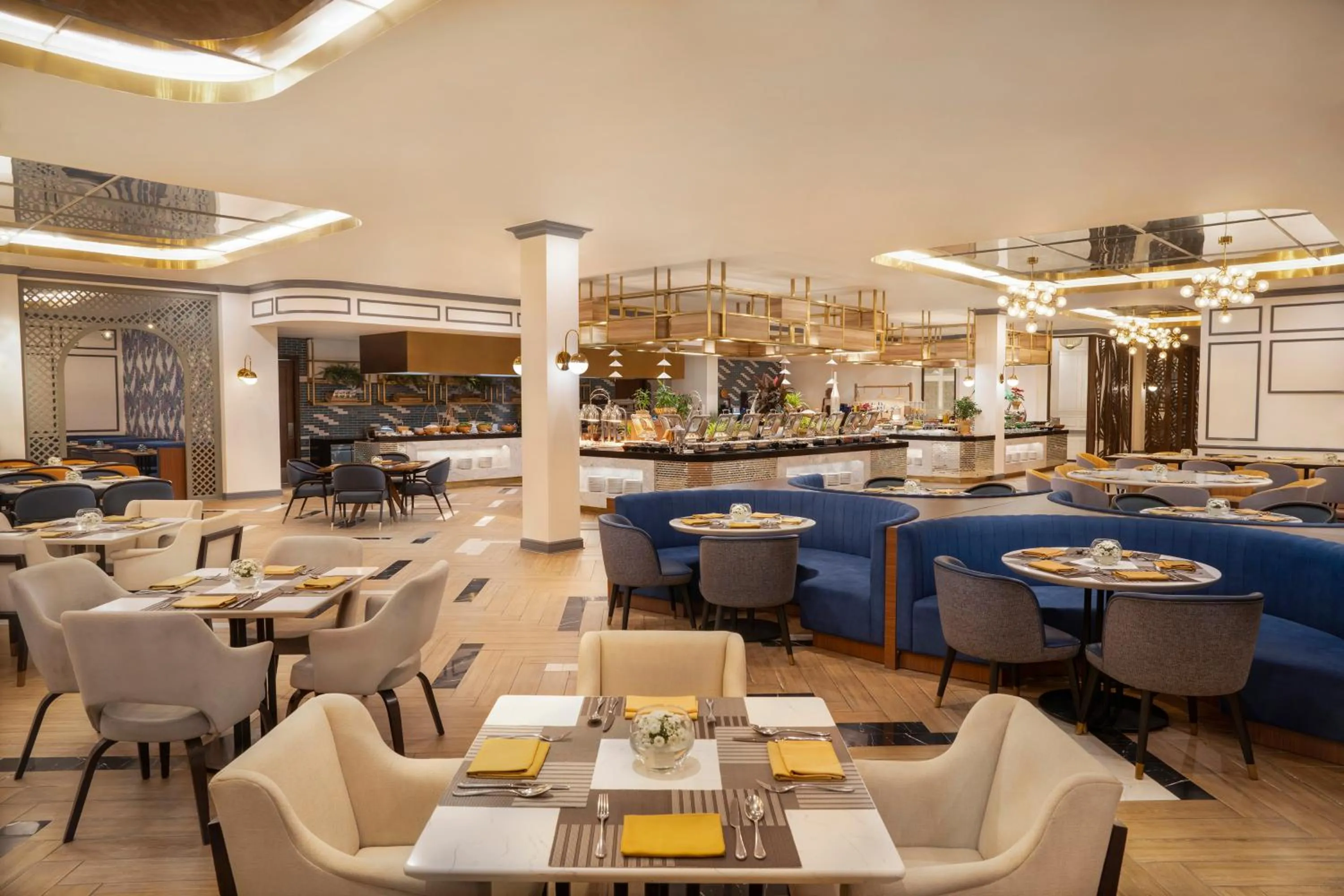 Dinner in Melia Vinpearl Phu Quoc