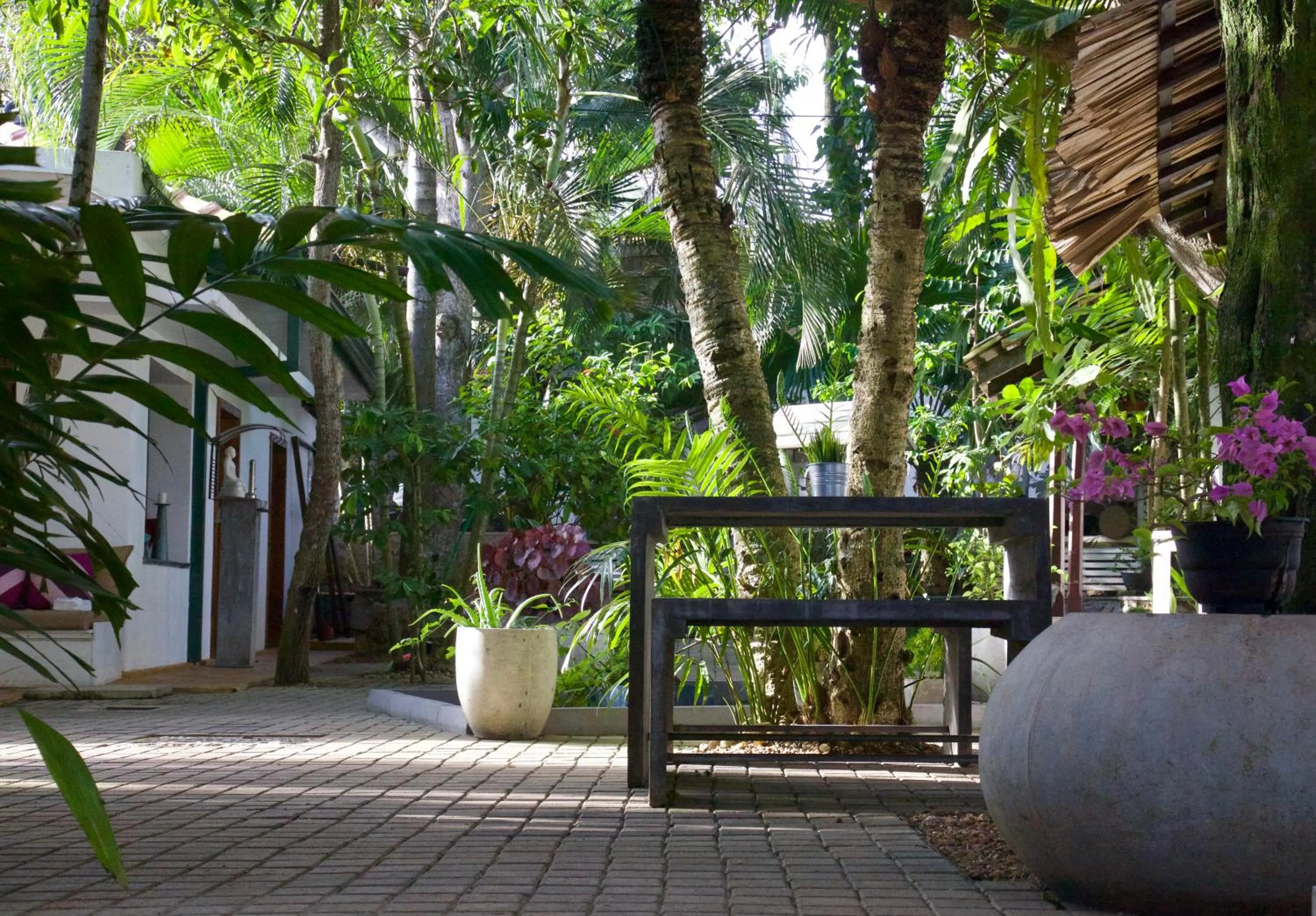 Property building in Glamour Mirissa