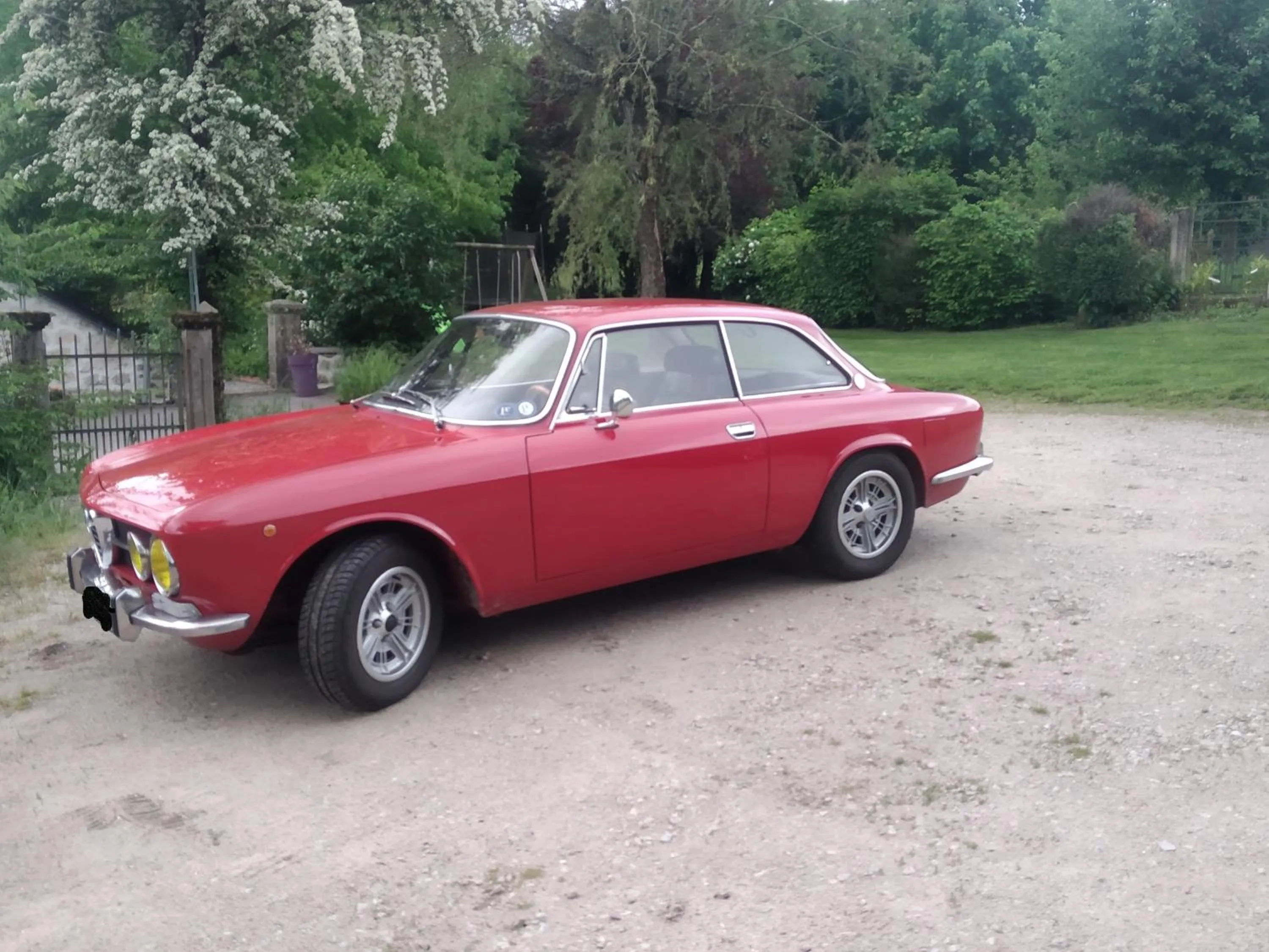 People in Le Relais des Capucines