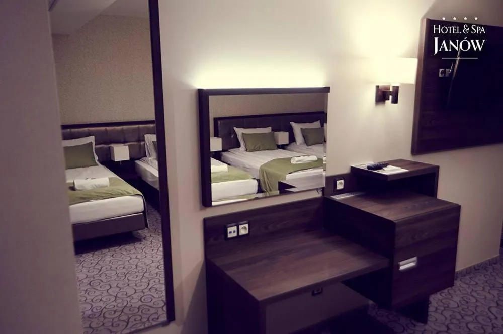 Bed in Hotel Janów