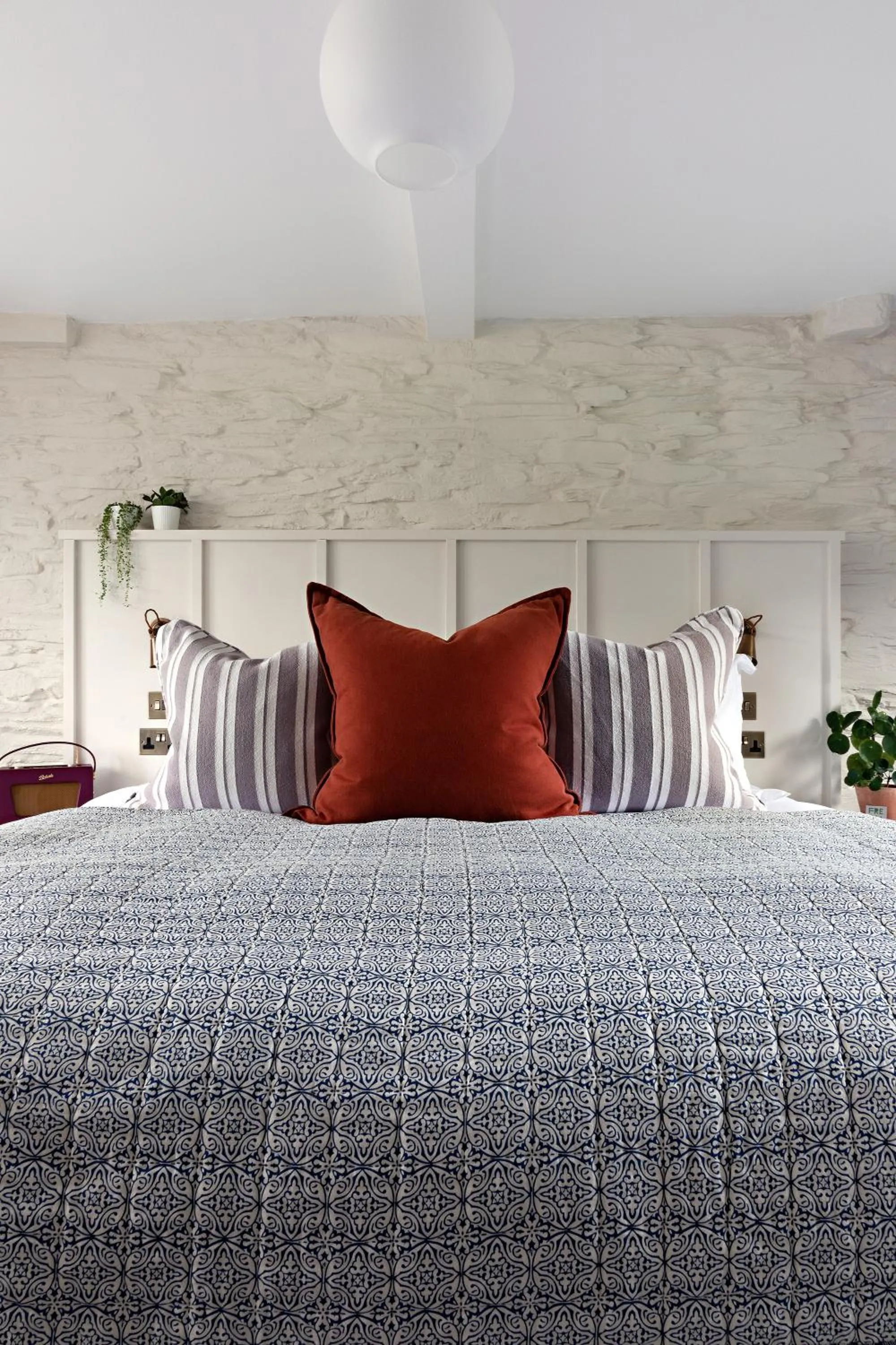 Bed in Chestnut Villa