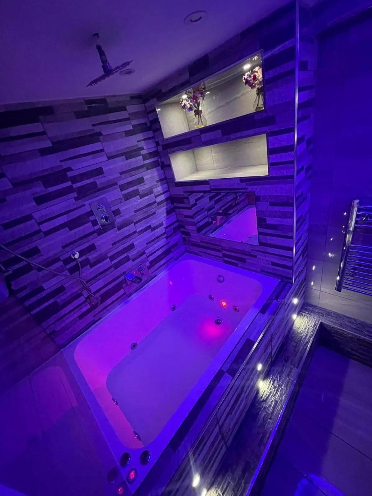 Hot Tub in Livit Serviced Apartments