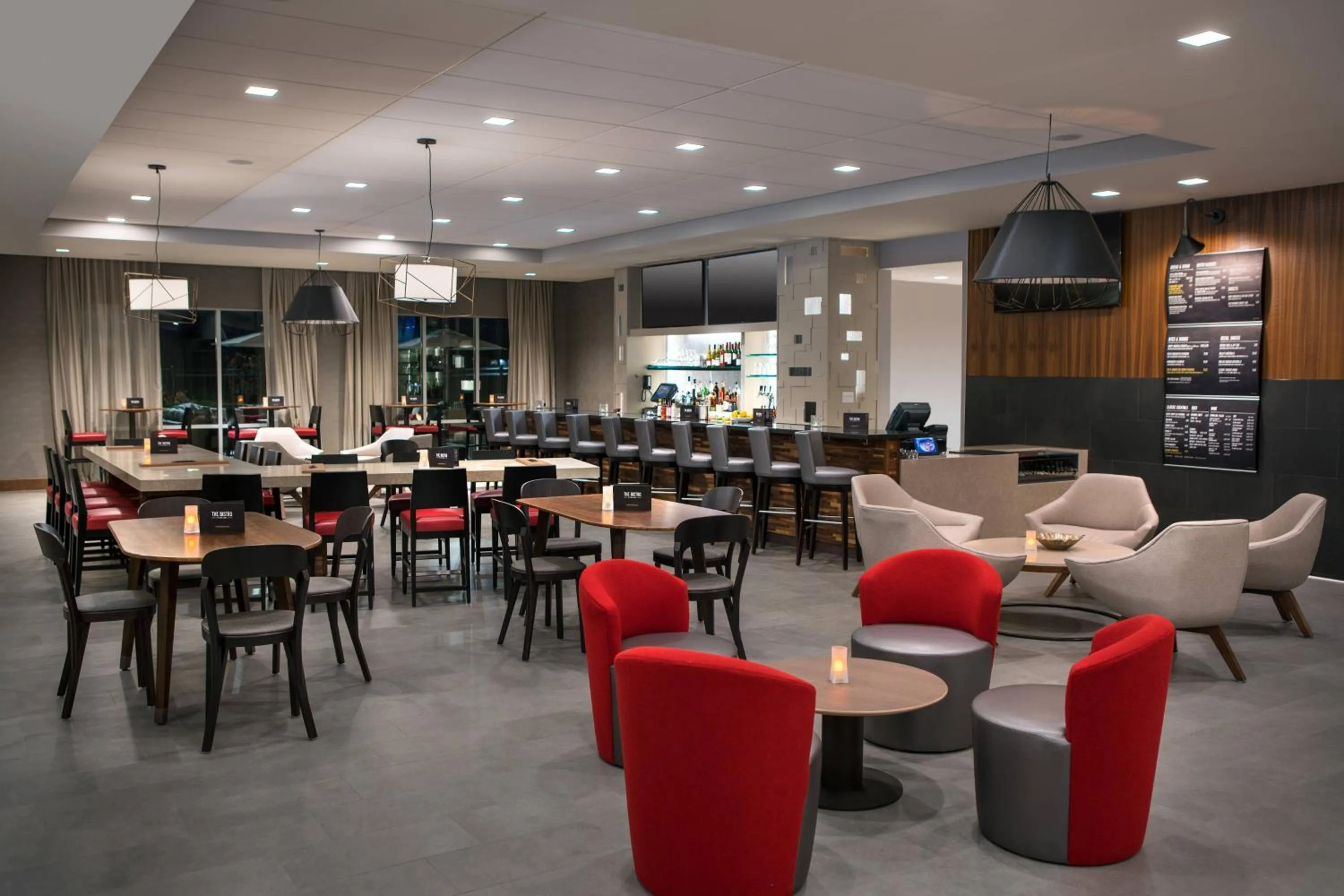 Restaurant/places to eat in Courtyard by Marriott Pullman