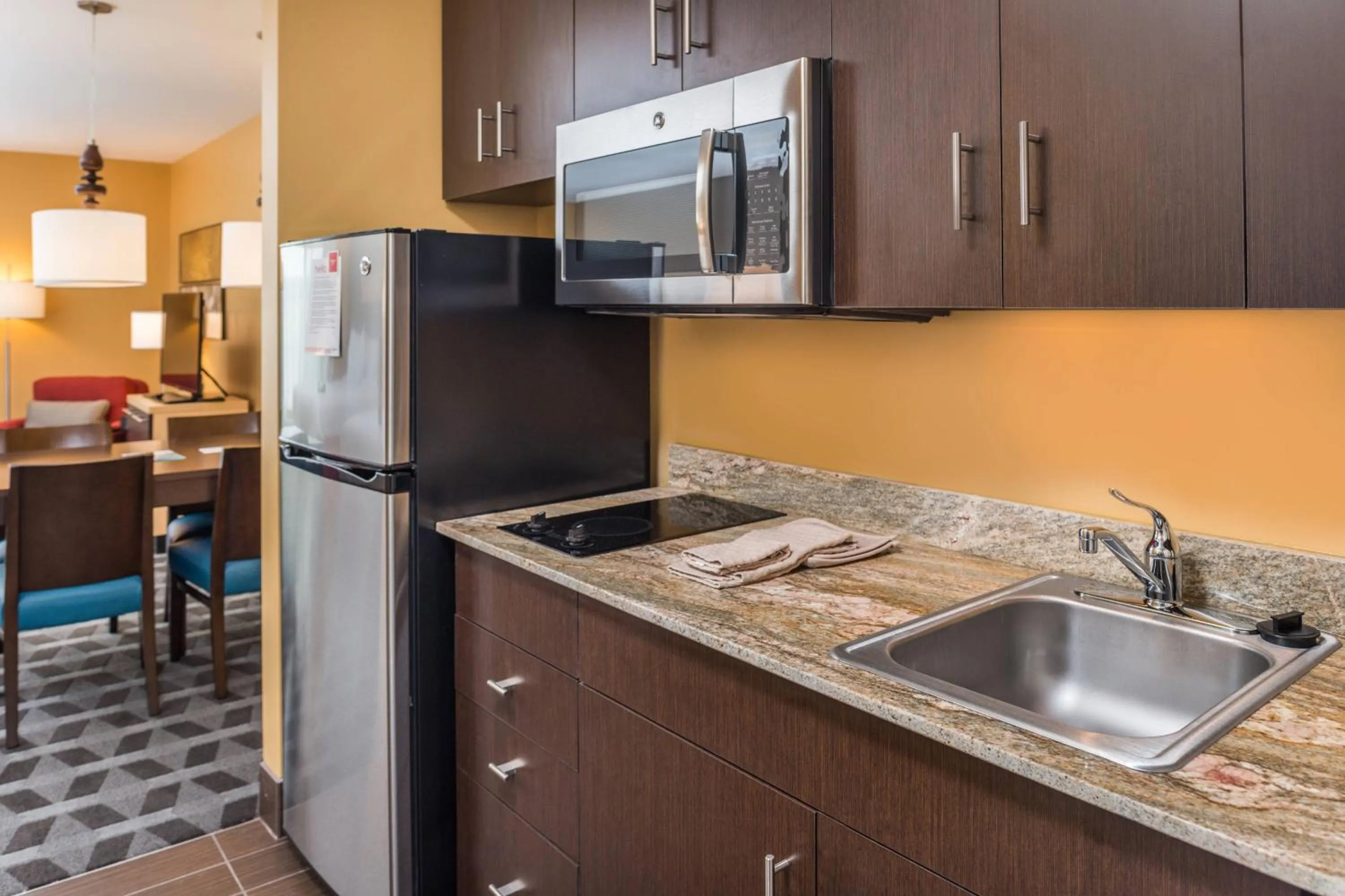 Kitchen or kitchenette in TownePlace Suites by Marriott New Hartford