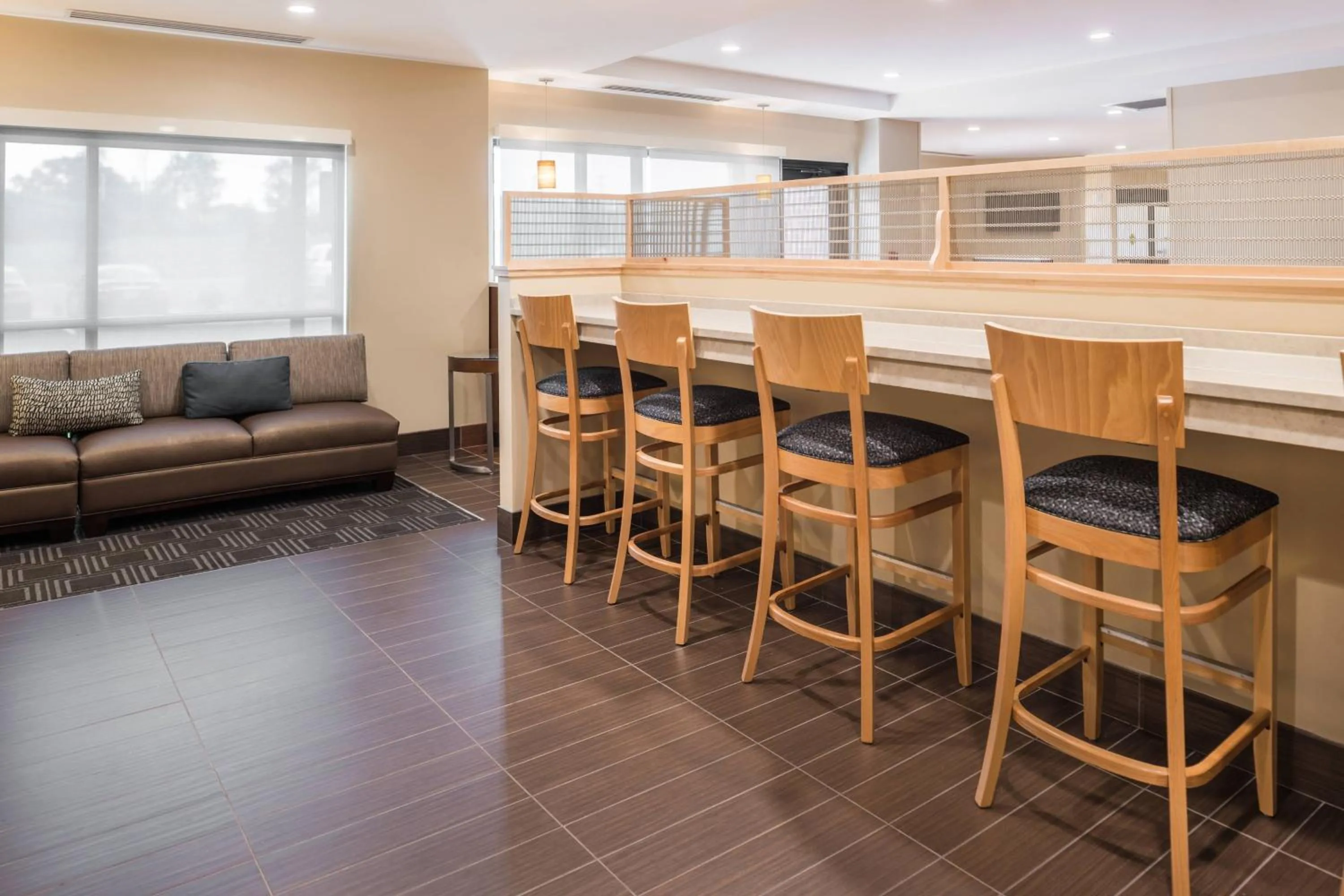 Breakfast in TownePlace Suites by Marriott New Hartford