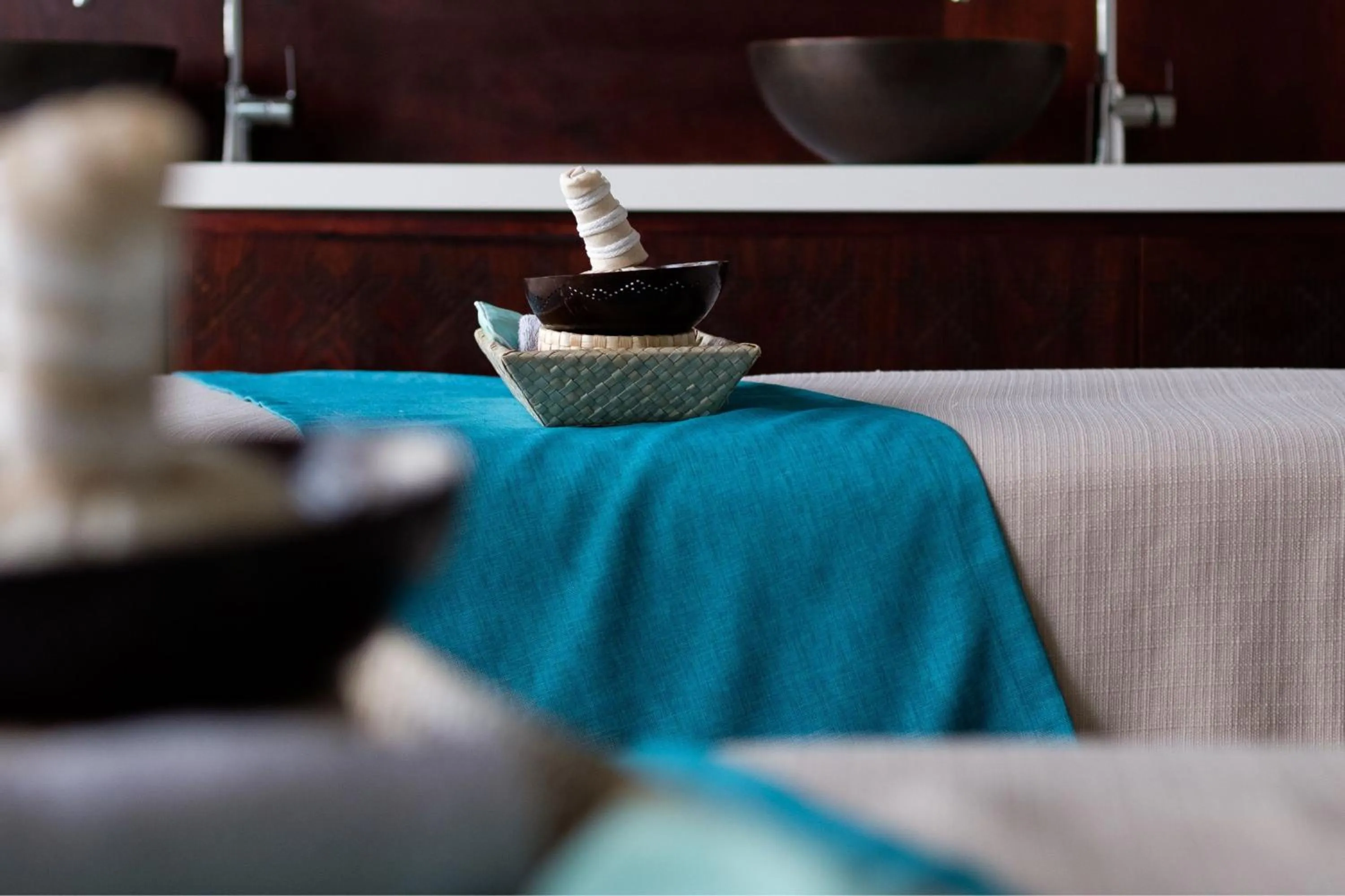 Spa and wellness centre/facilities, Bed in Fiji Marriott Resort Momi Bay